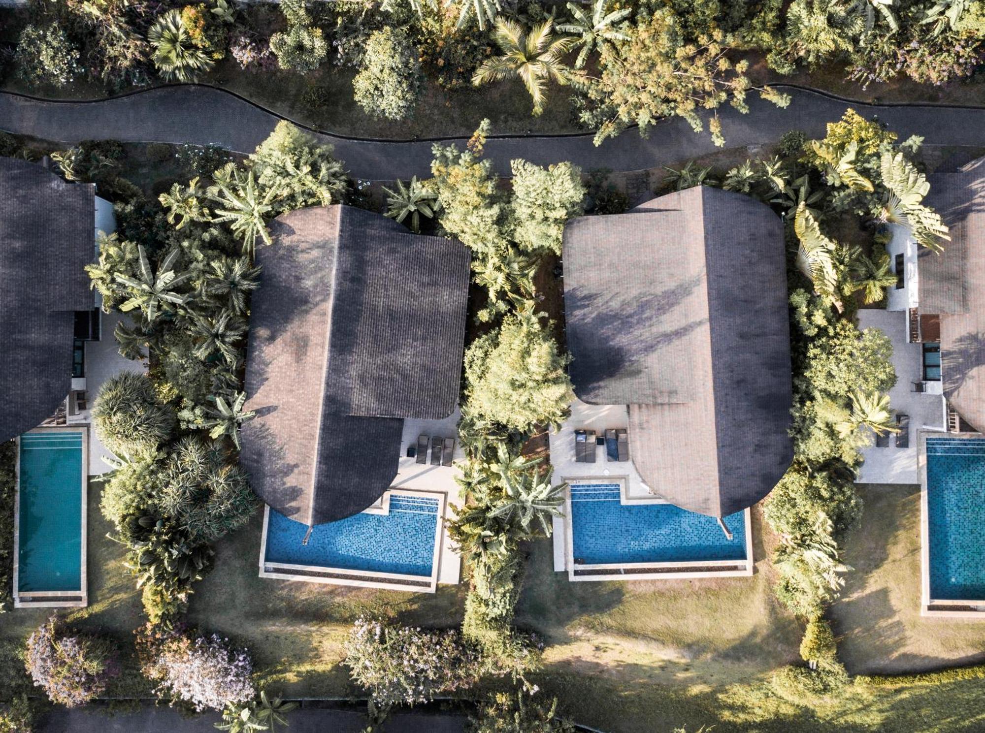 Grand Villa aan Zee met Zwembad, 3 Slaapkamers en onbeperkt gratis 24-uurs watershuttleservice
