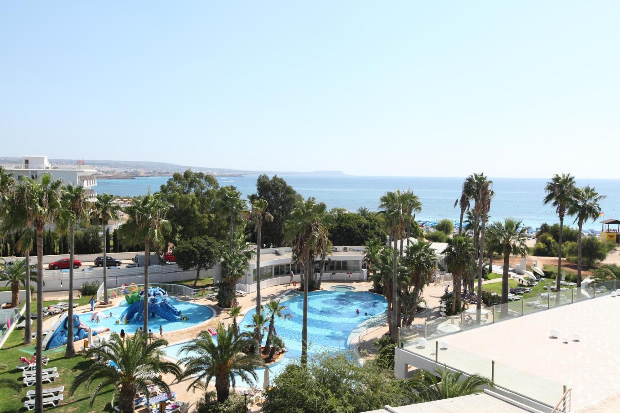 Standard Double or Twin Room Sea View