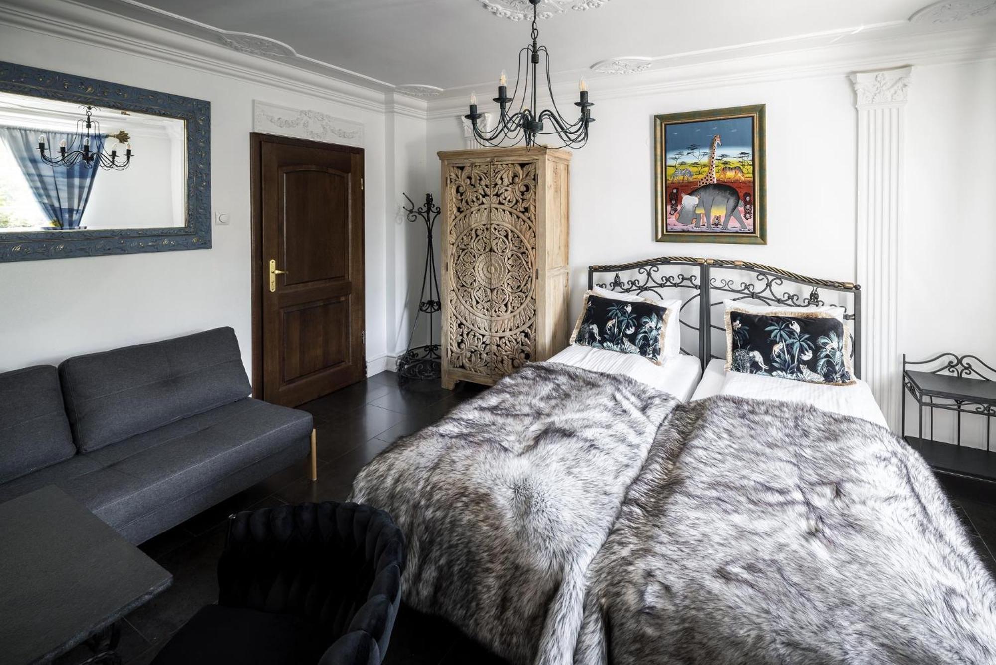 Standard Double or Twin Room Garden View