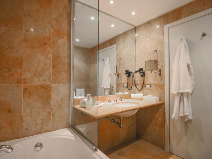 Suite Spa Access