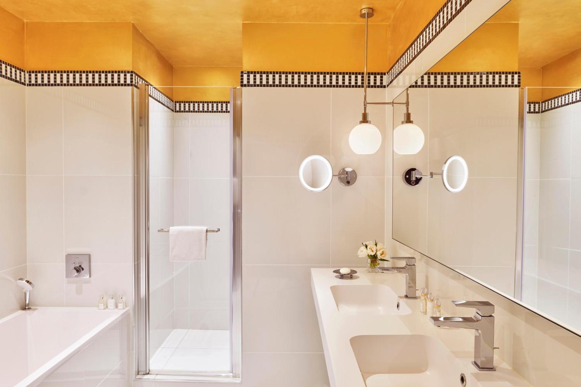 Prestige Junior Suite