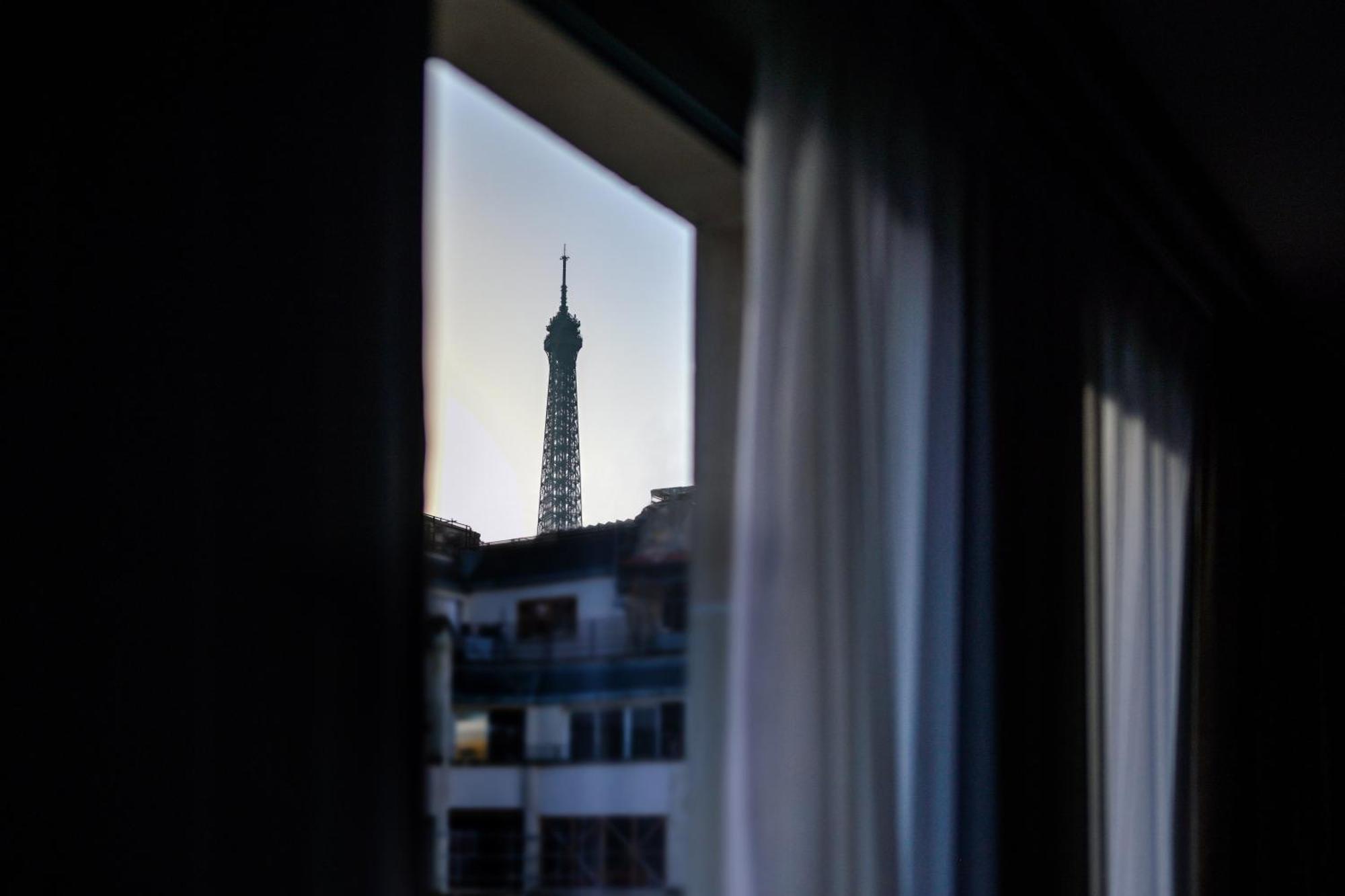 Suite,1632276382:JPEG