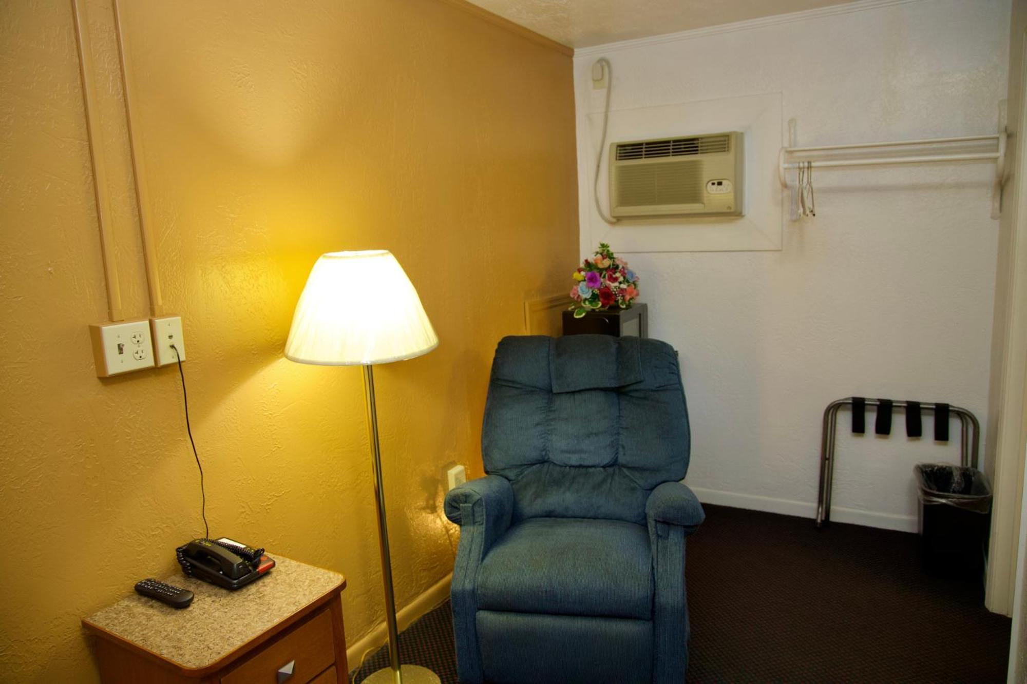 Standard Double Room,1635085309:JPEG