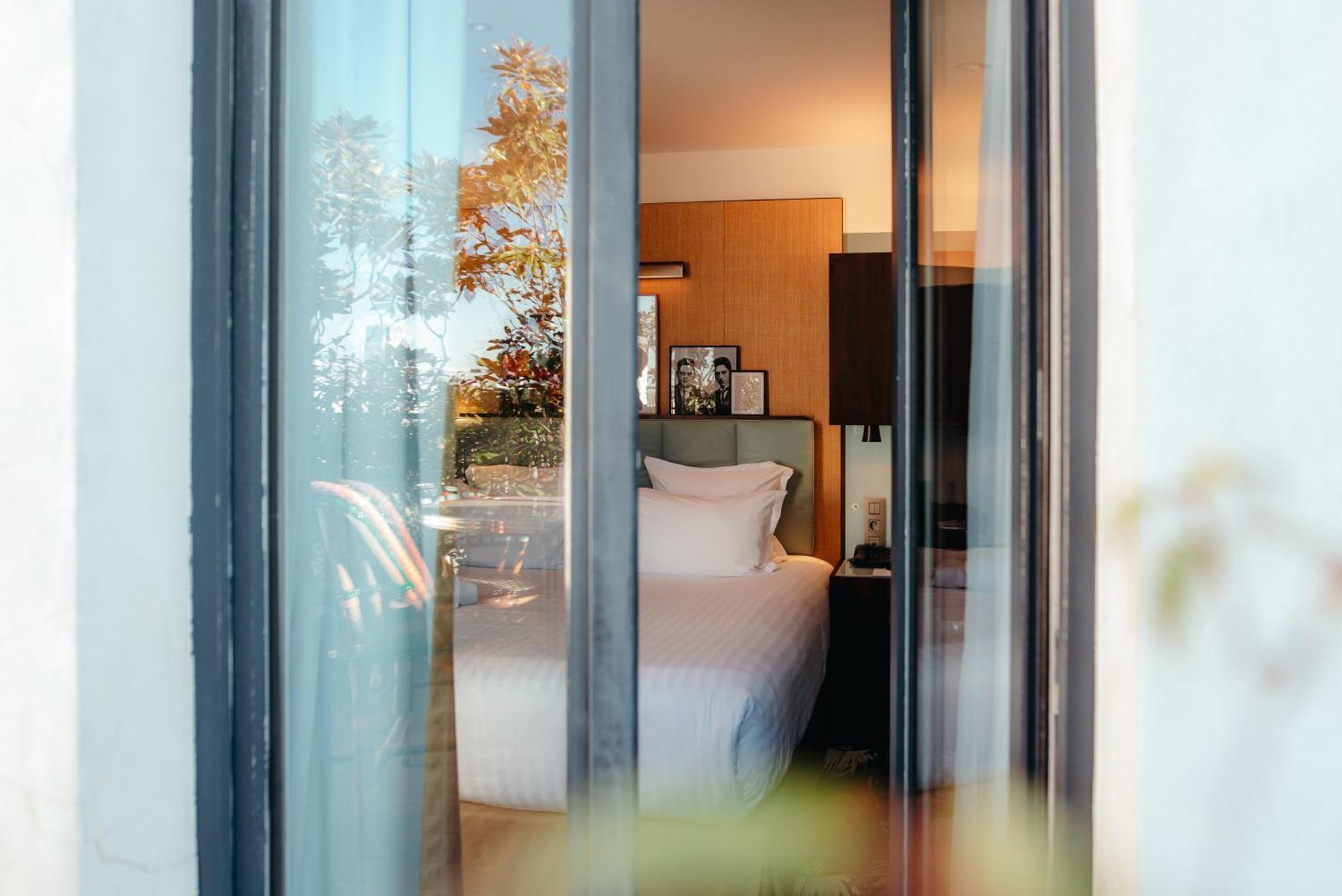 Suite Terrace - Acceso a la piscina