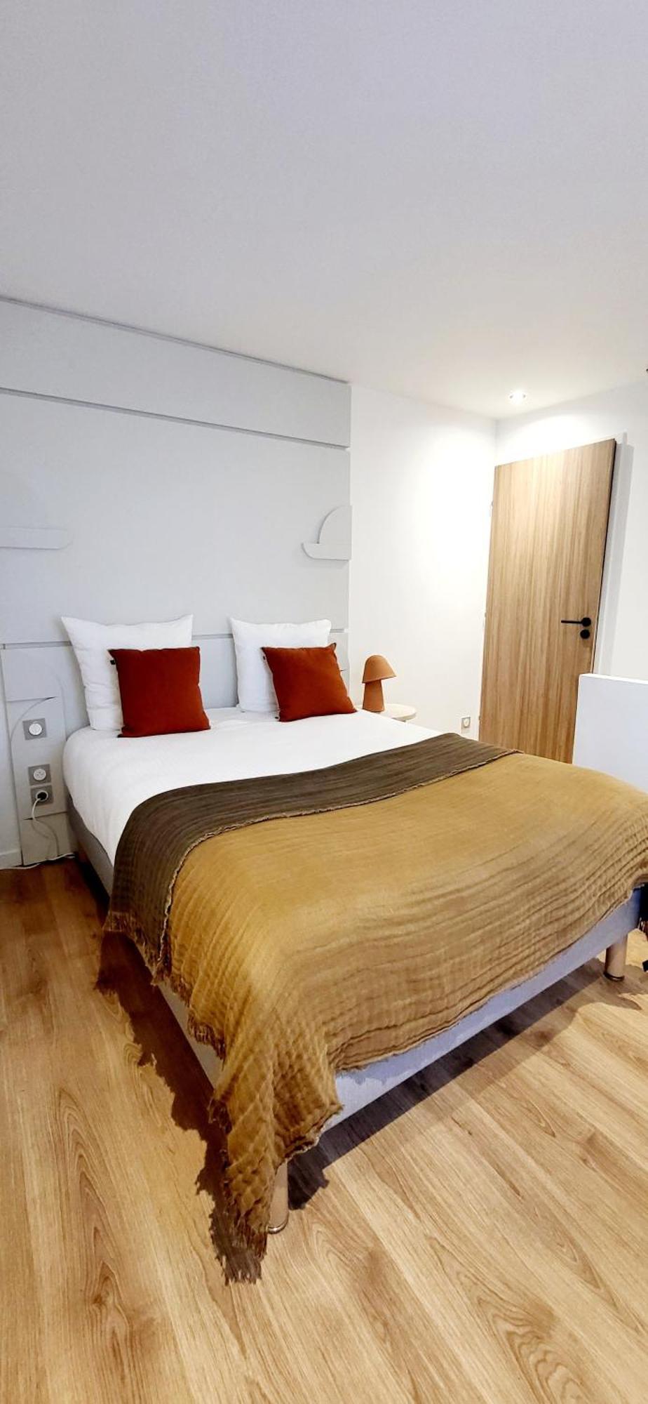 Quarto Duplo Standard