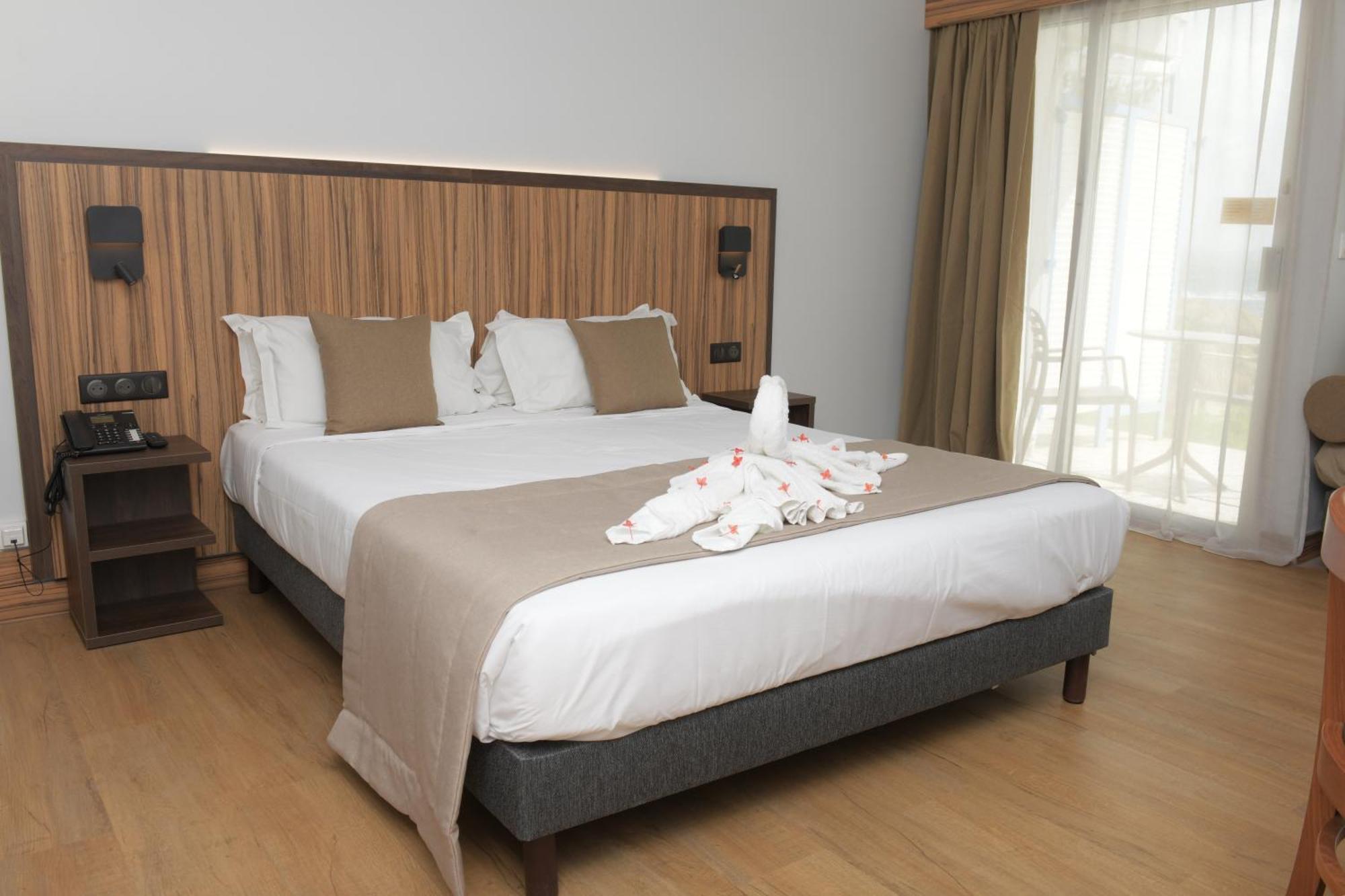 Classic Double or Twin Room Garden View,1649994054:JPEG