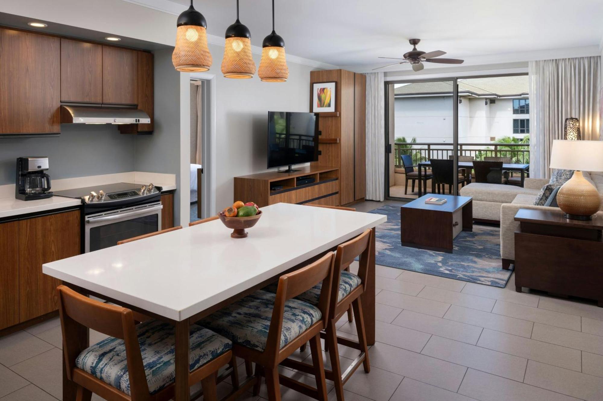 One-Bedroom Villa with Balcony and Resort View,1650005696:JPEG