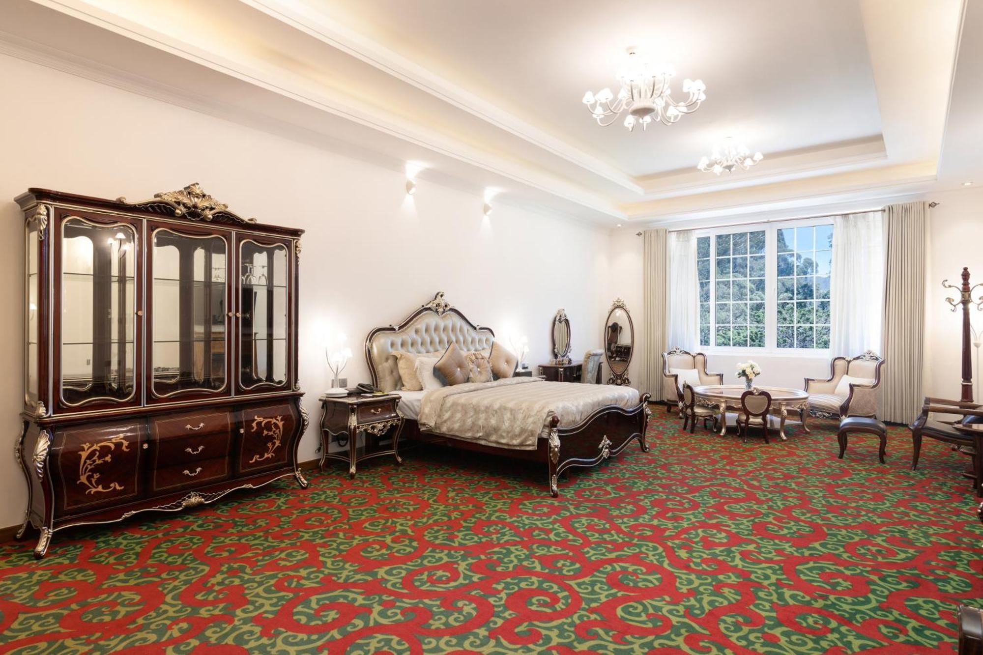 Royal Suite with Jacuzzi,1652784285:JPEG