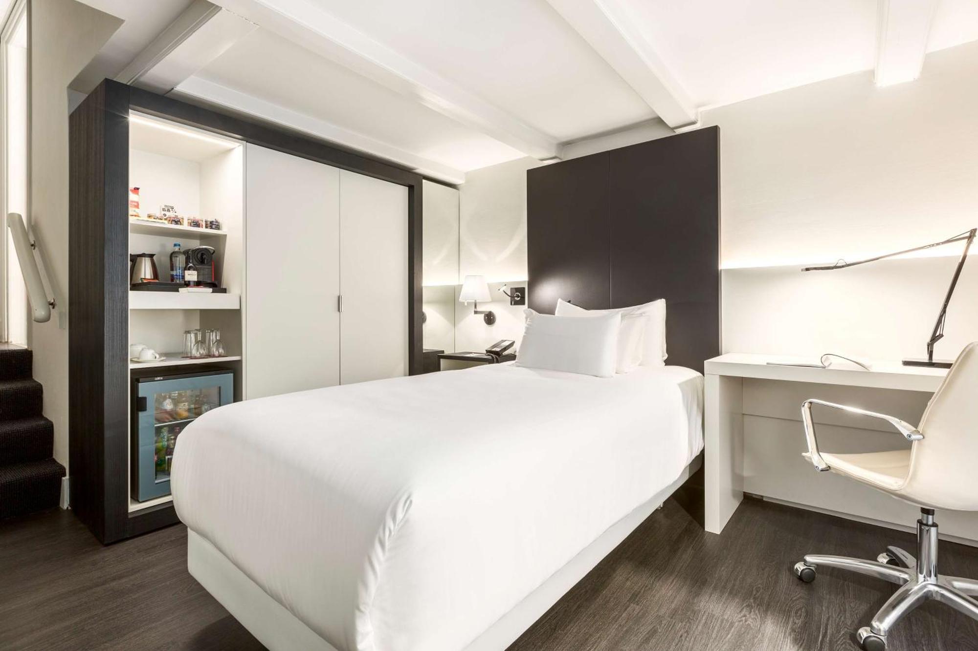 Superior Single Room