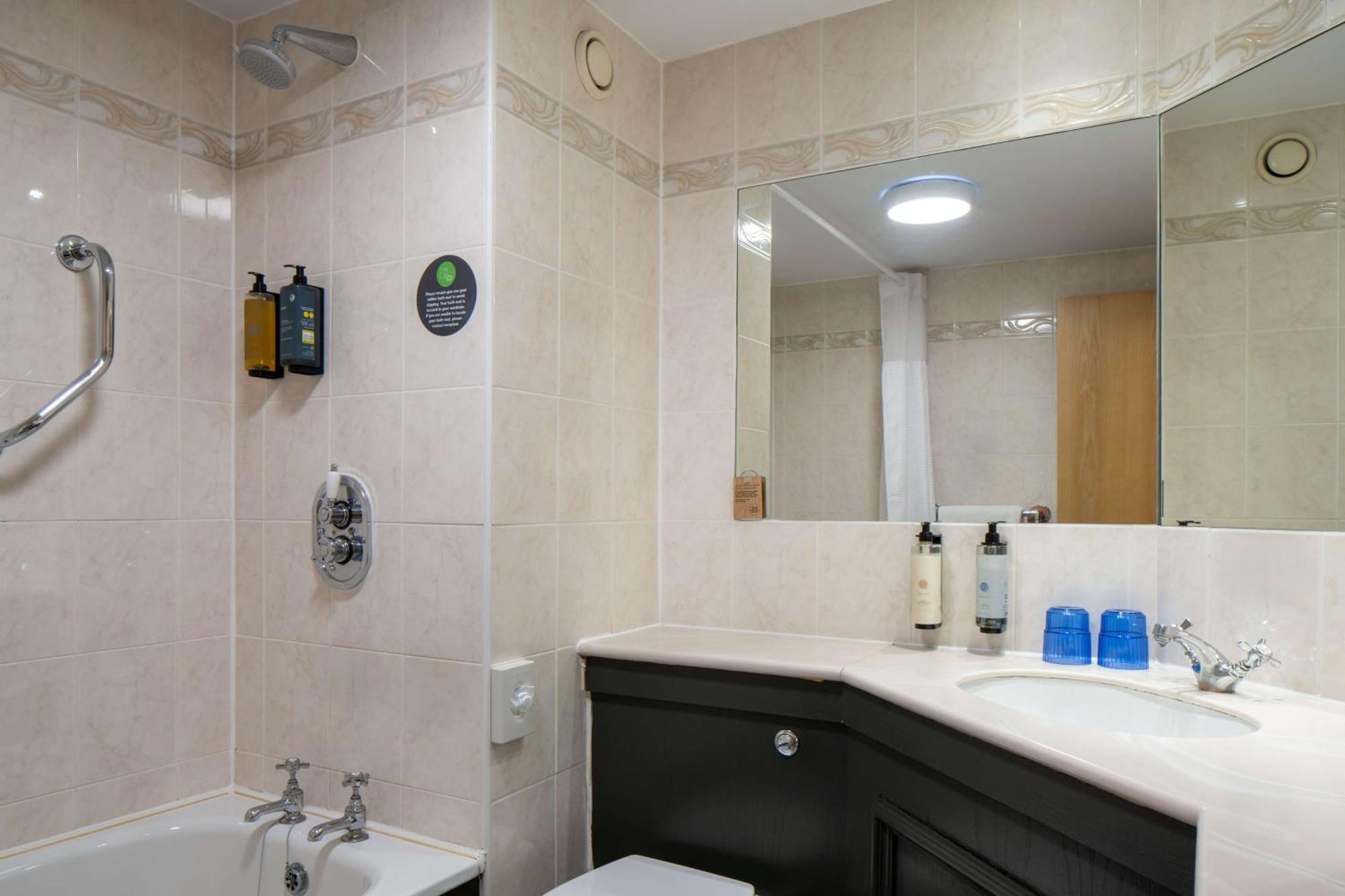 Standard Double Room - Non-Smoking