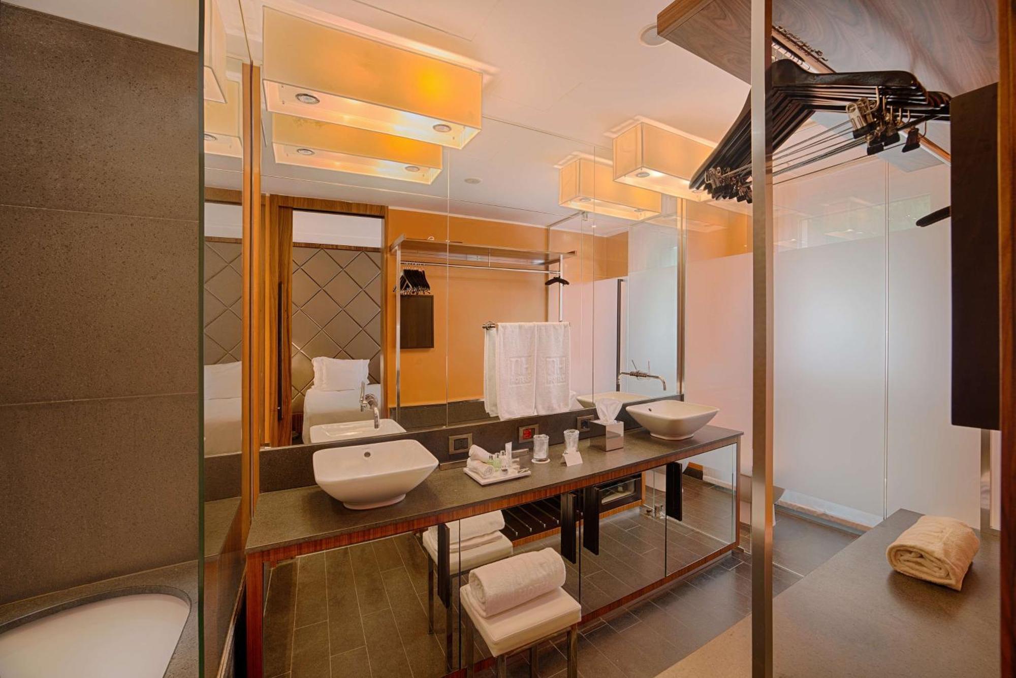 Quarto Superior com Cama de Casal ou 2 de Solteiro