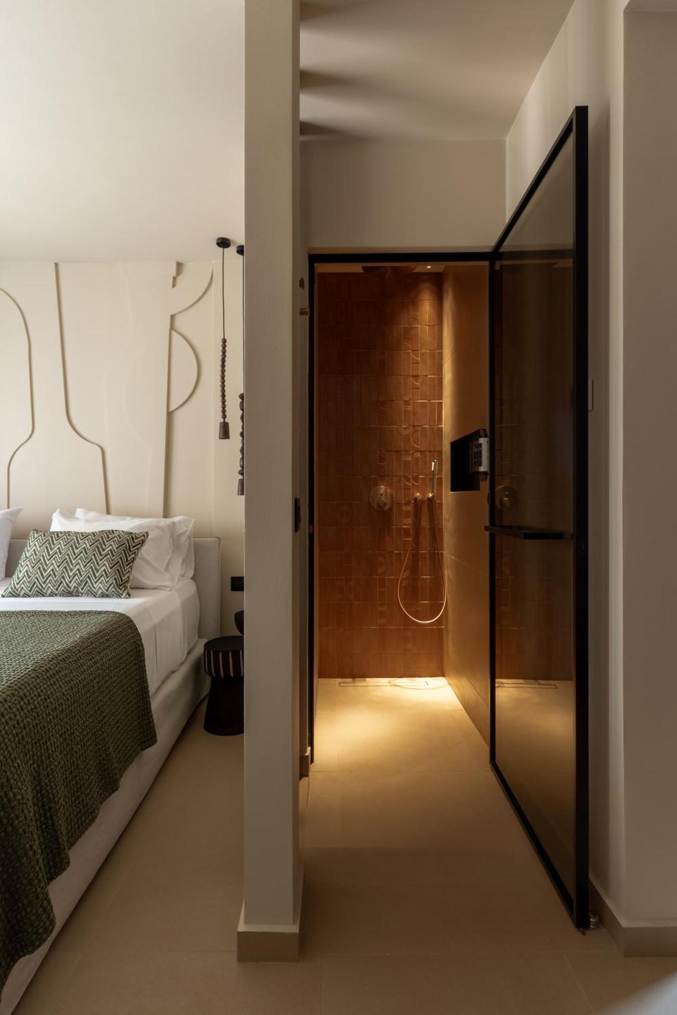 Standard Double or Twin Room Garden View