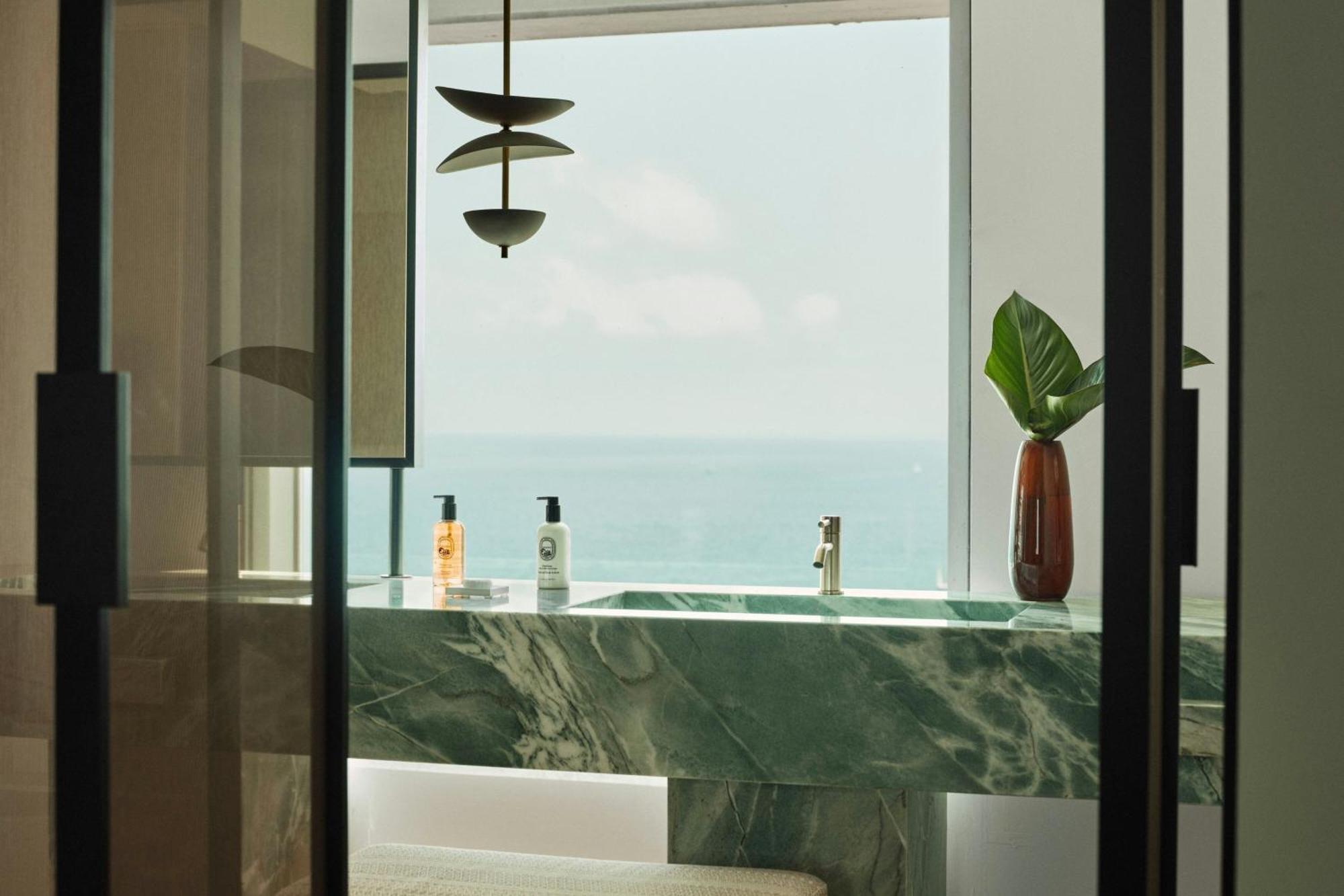 Suite 1 Chambre Lit King-Size Horizon - Côté Mer