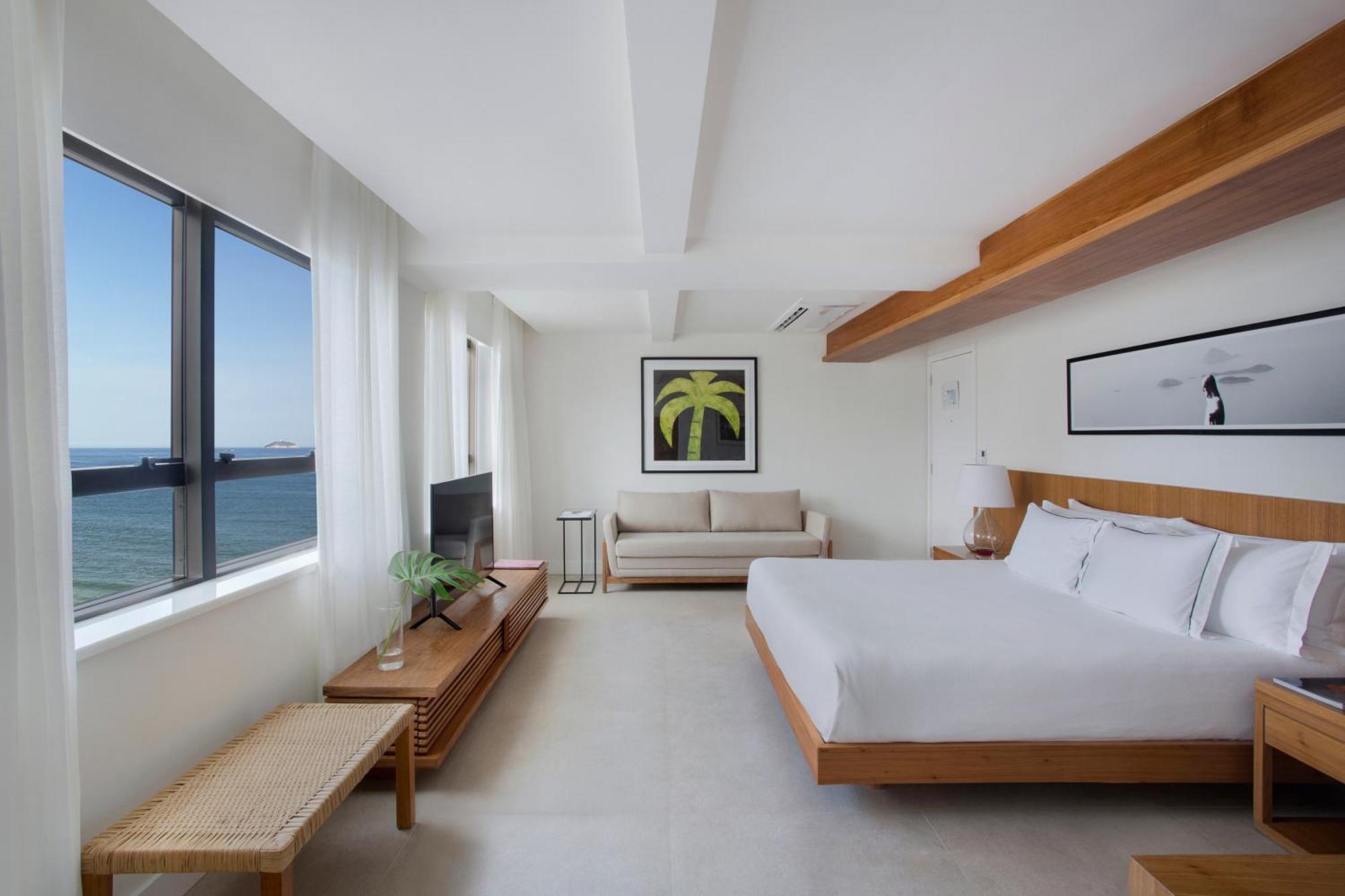 Suite with City View,1689828284:JPEG