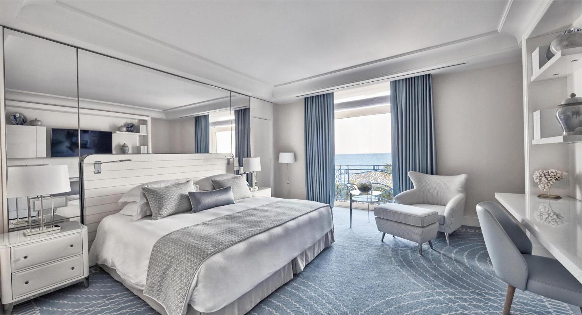 Premium Kamer met een Kingsize Bed en Zeezicht