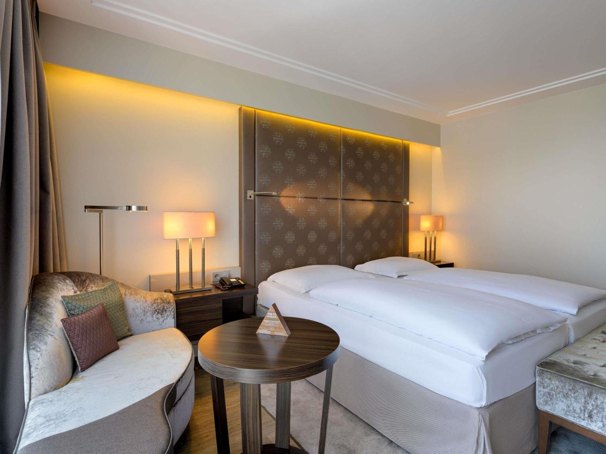 Quarto Superior Premium