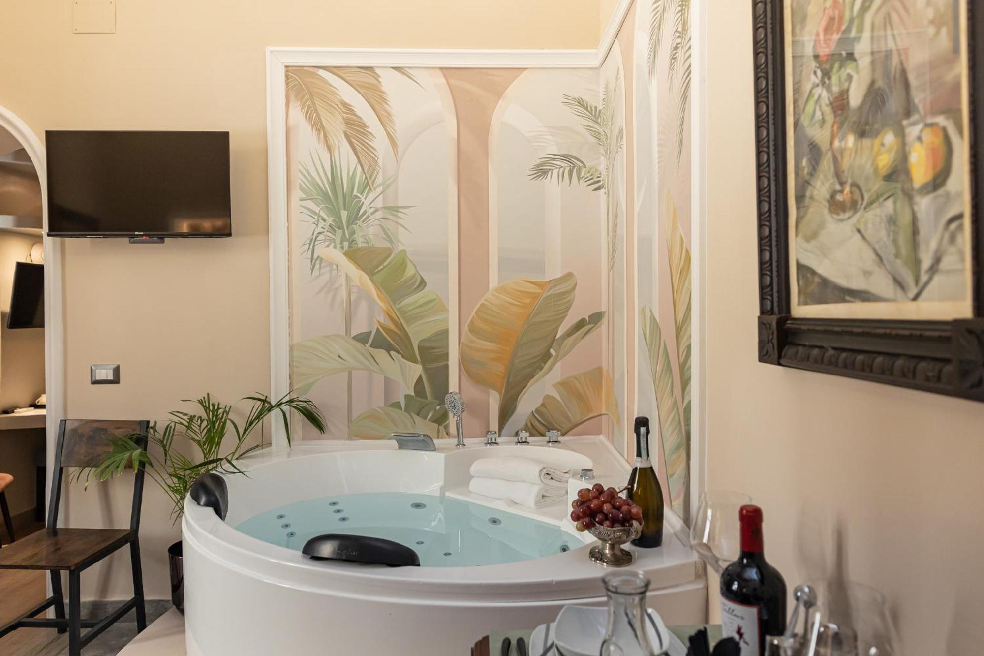 Suite con bañera de hidromasaje - Cama extragrande