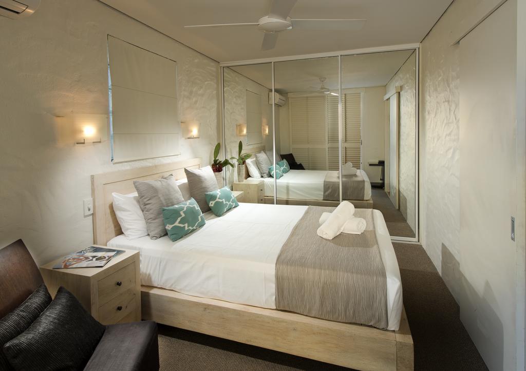 One Bedroom Beachfront - Standard