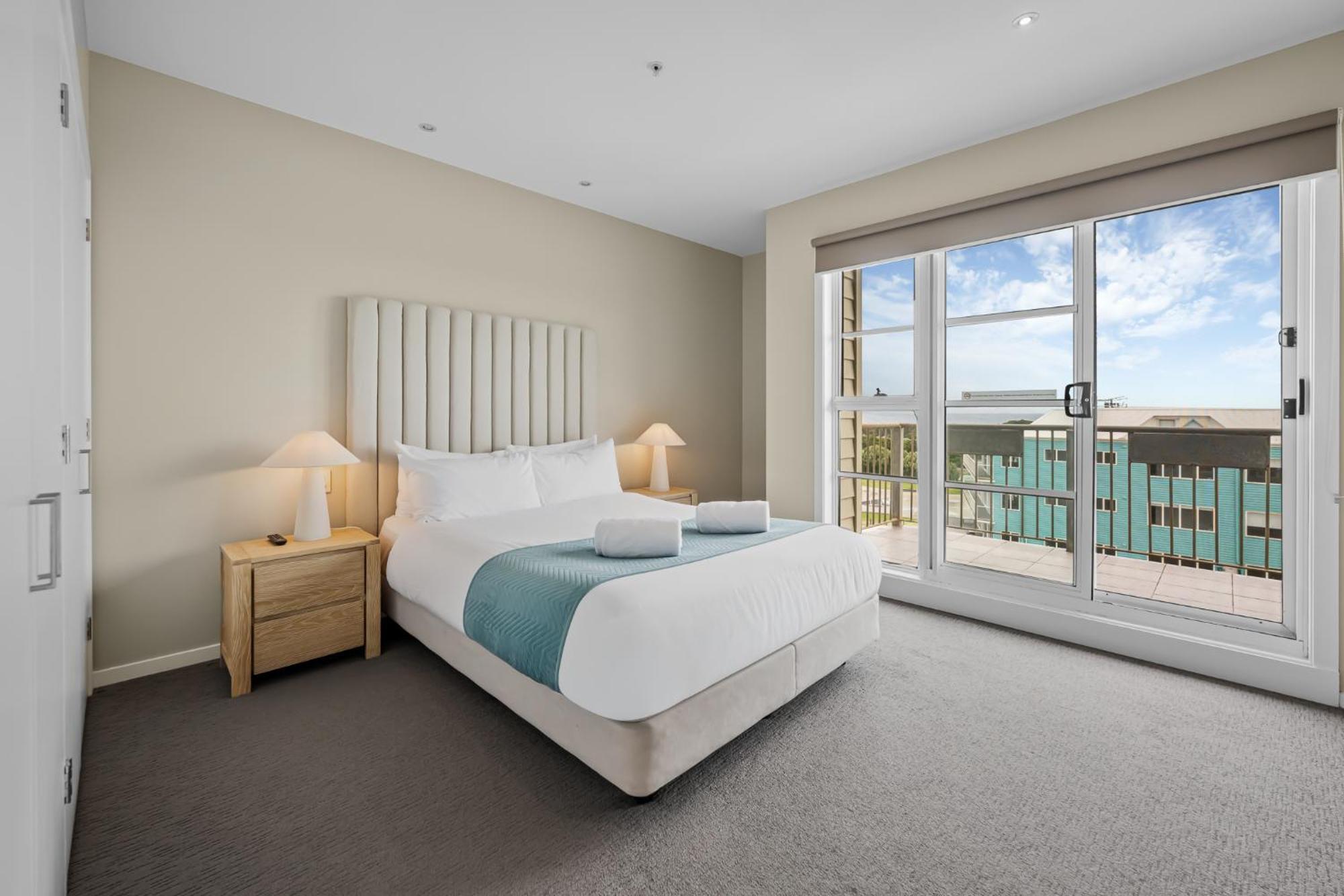 Three-Bedroom Apartment with Sea View