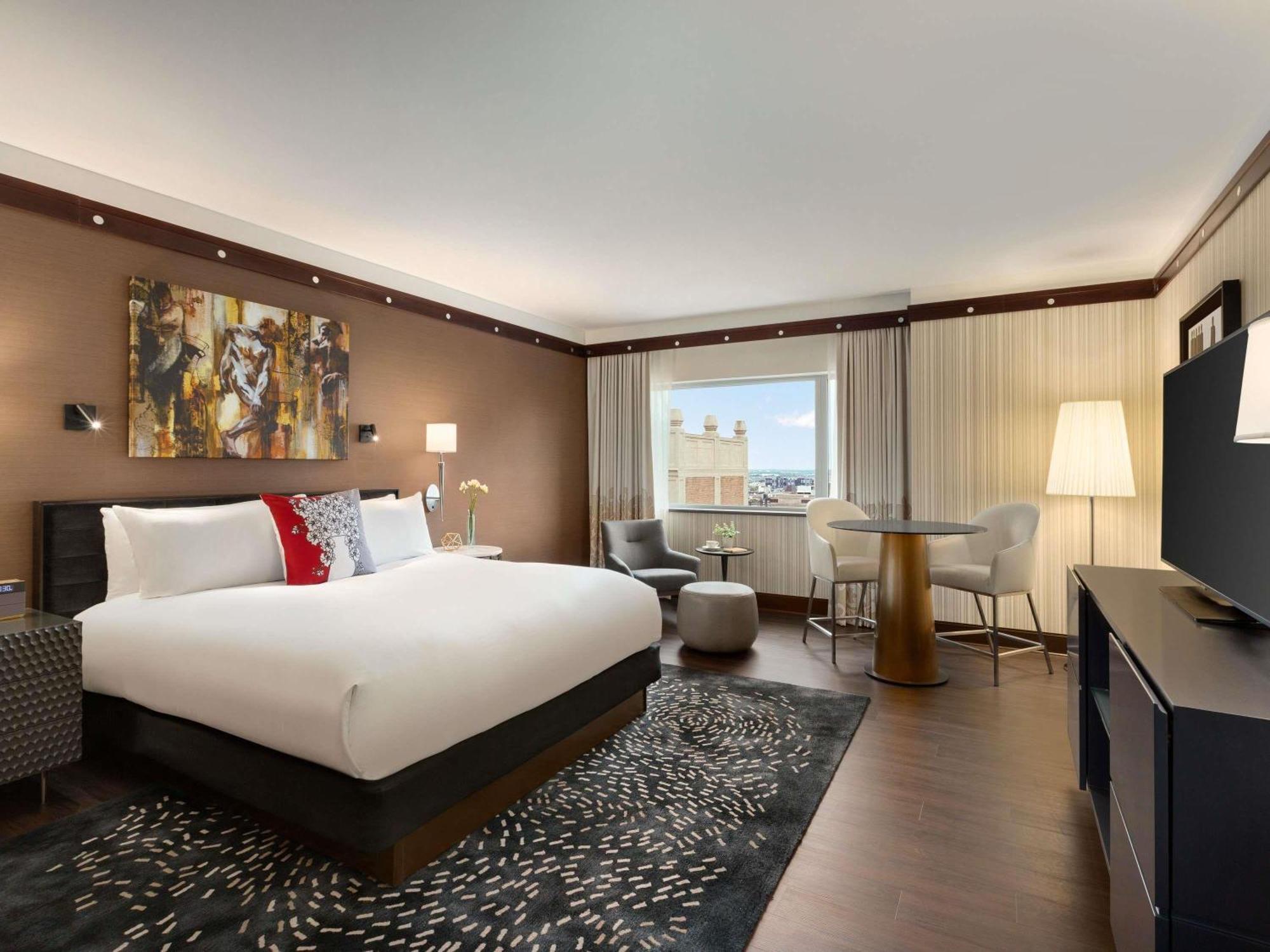 Superior King Room