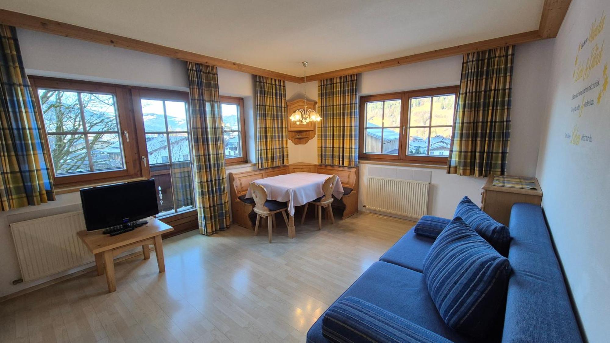 One-Bedroom Apartment with Balcony,1742715323:JPEG