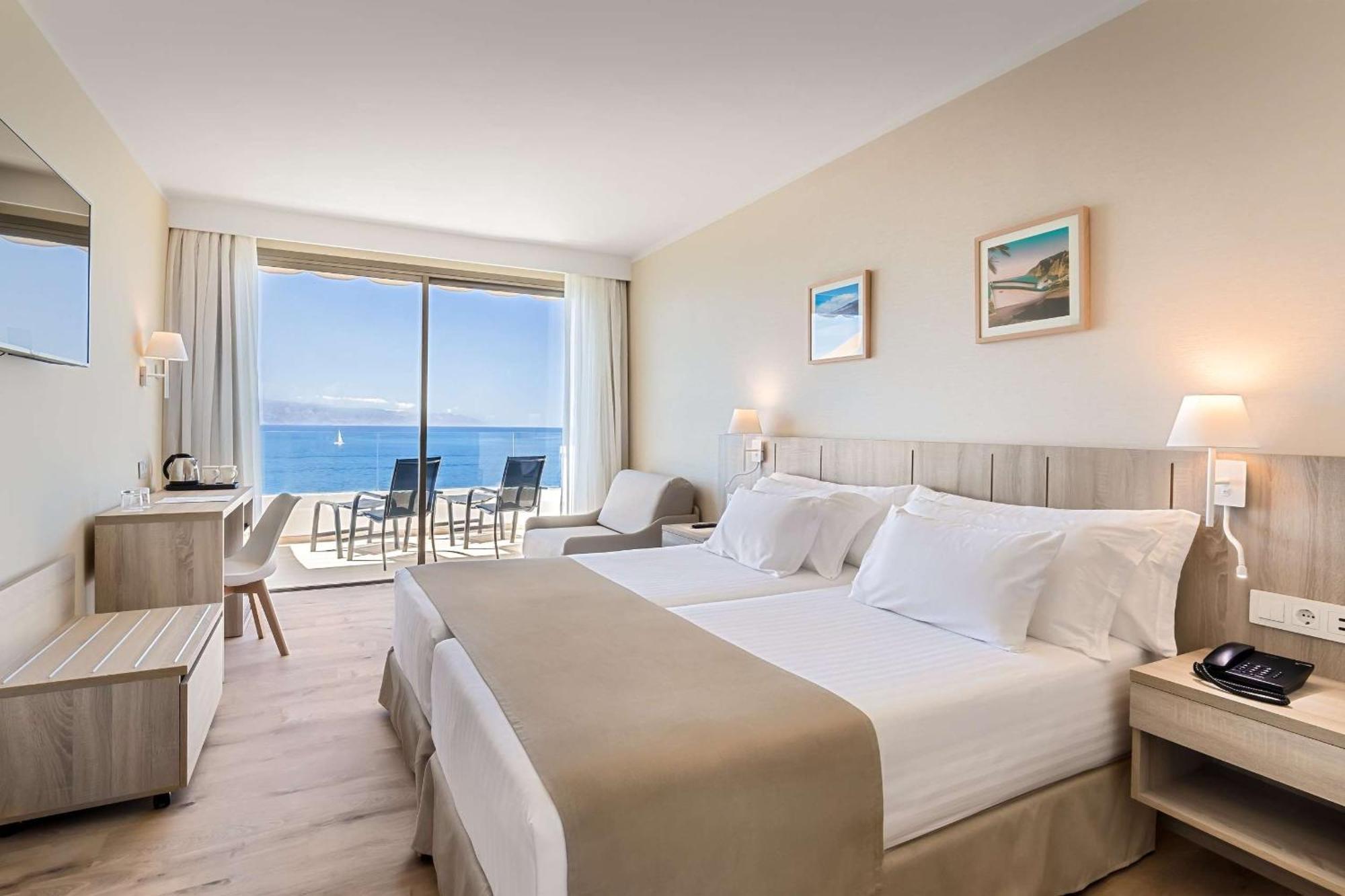 Deluxe Double Room Sea View