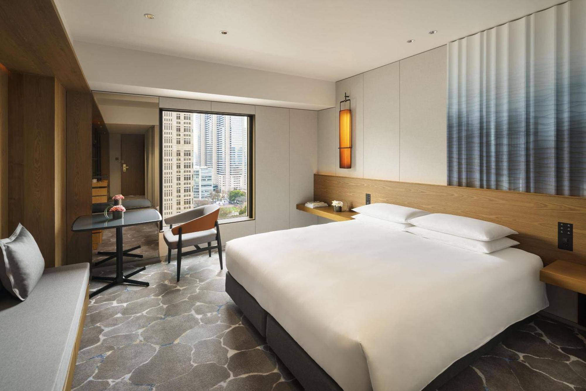 Deluxe Kamer met Kingsize Bed en Uitzicht over de Stad