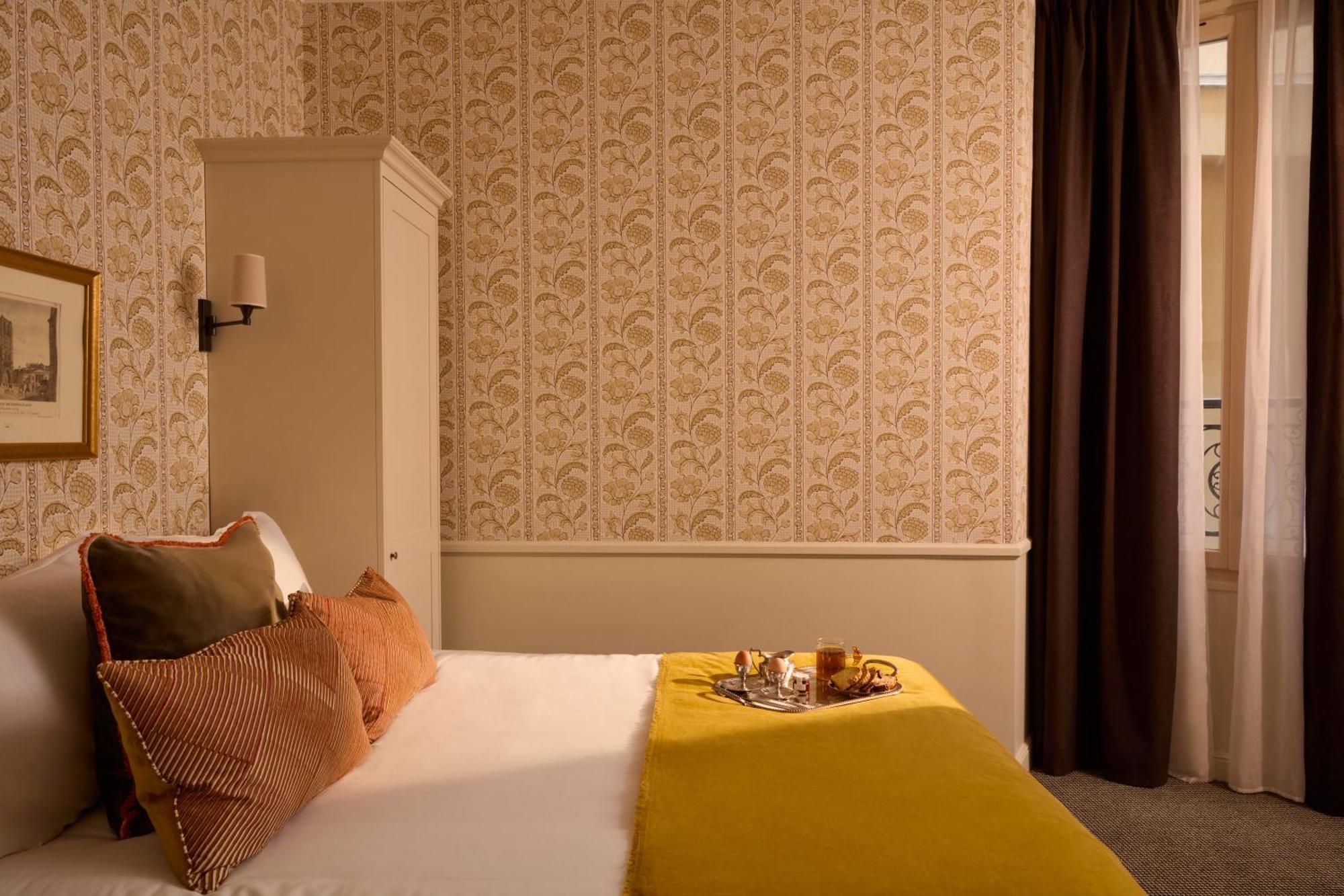 Junior Suite,1765143405:JPEG