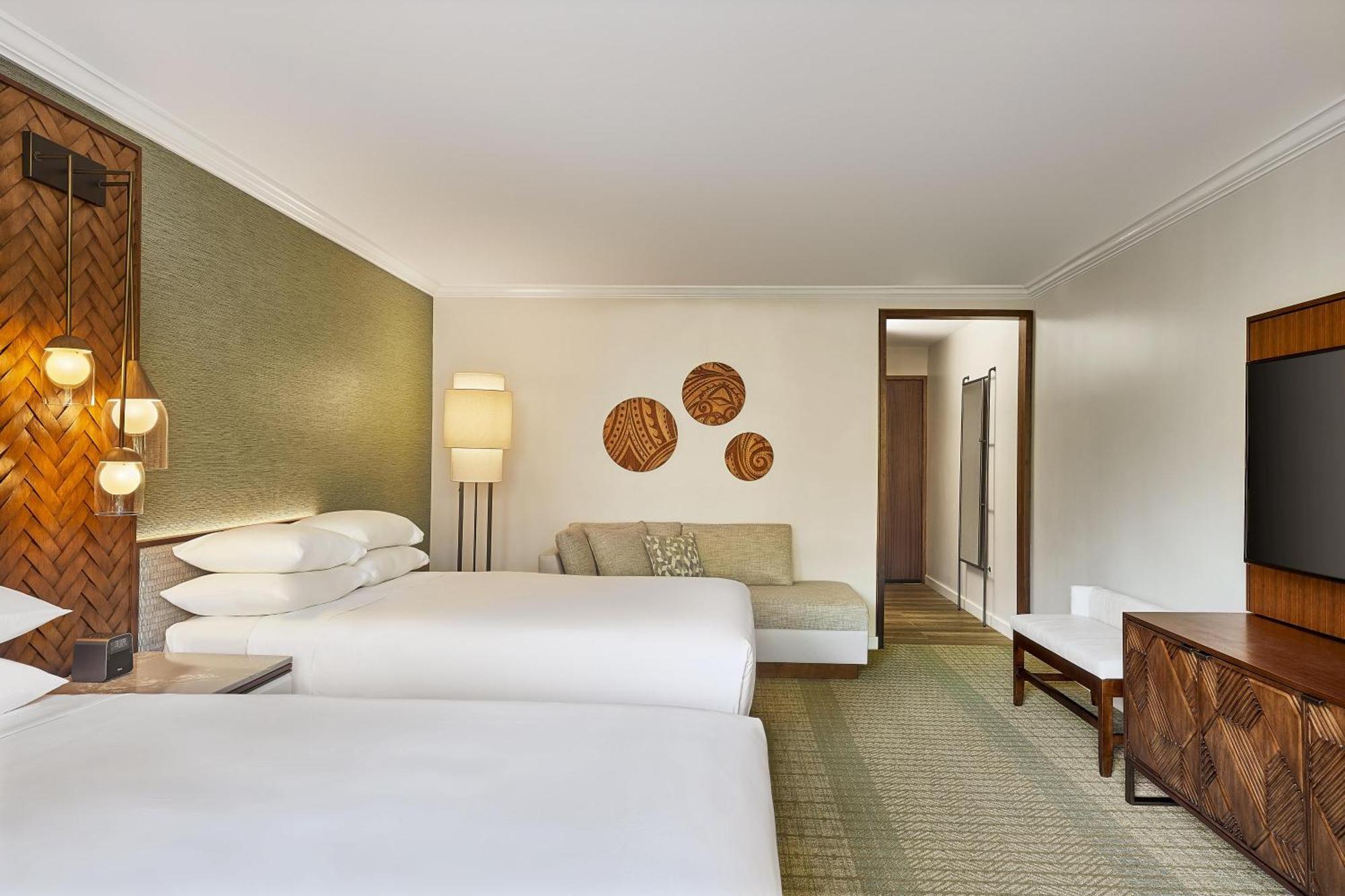 Queen Room with Two Queen Beds and Mountain View