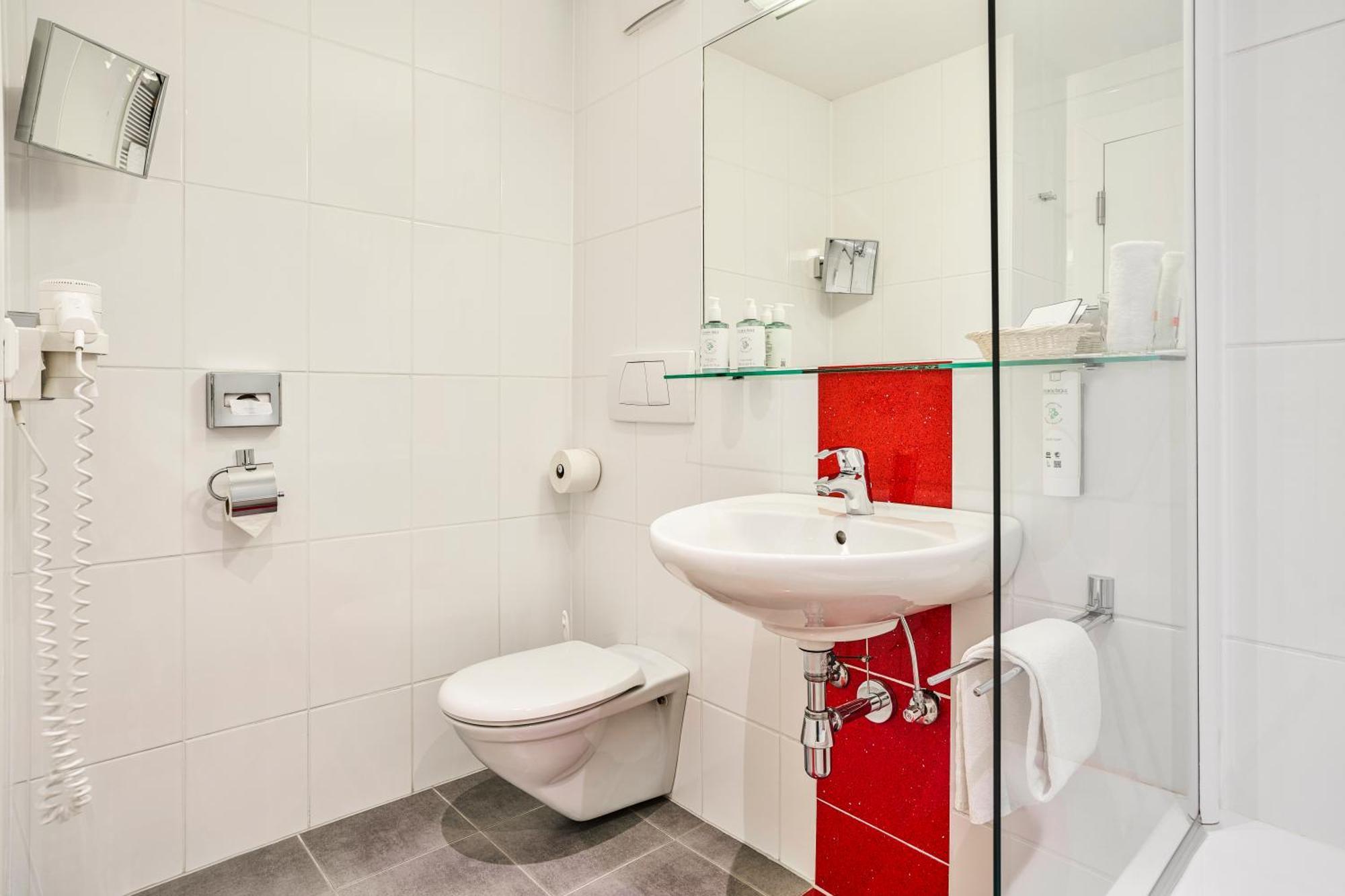 Comfort Single Room