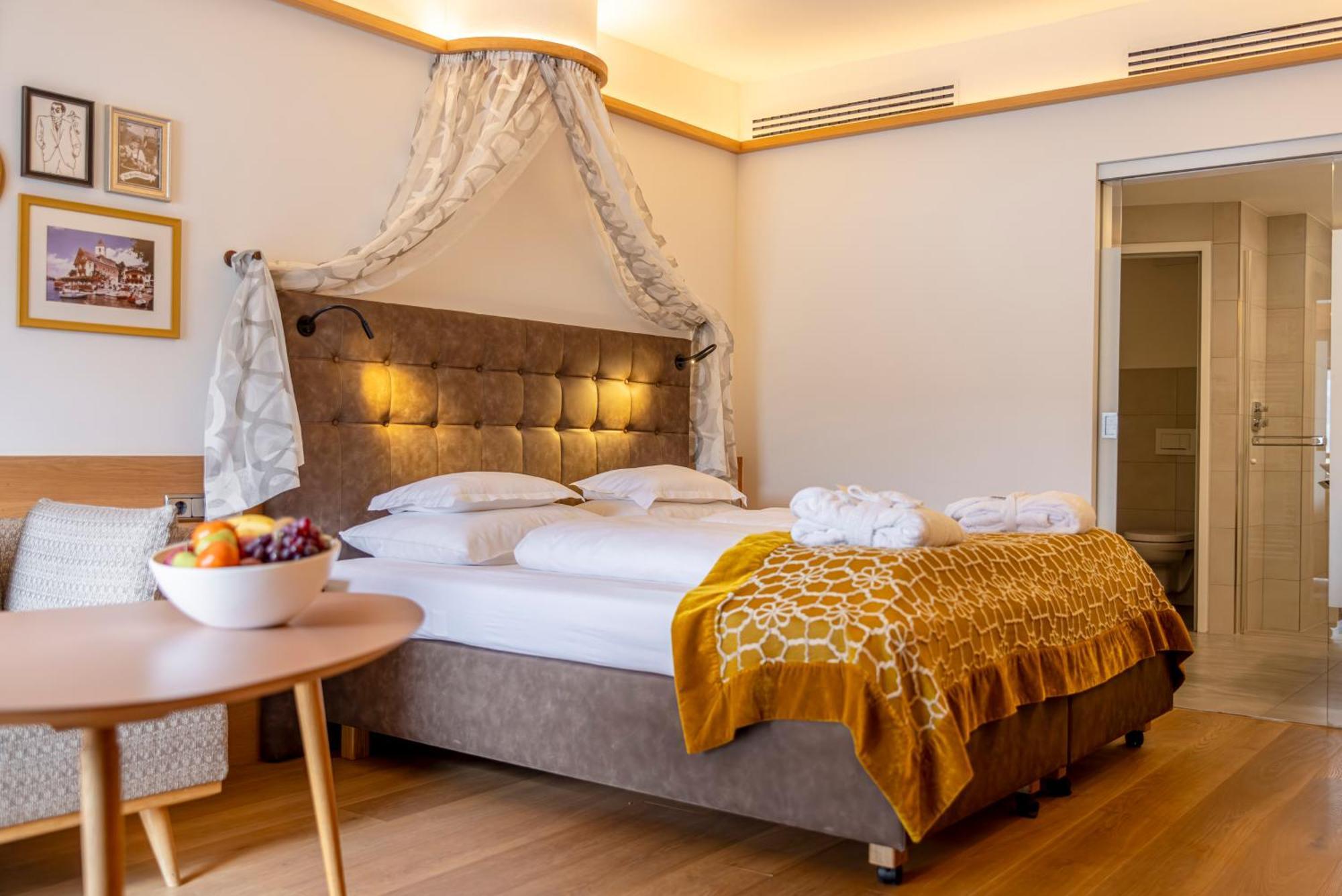 Superior Queen Room