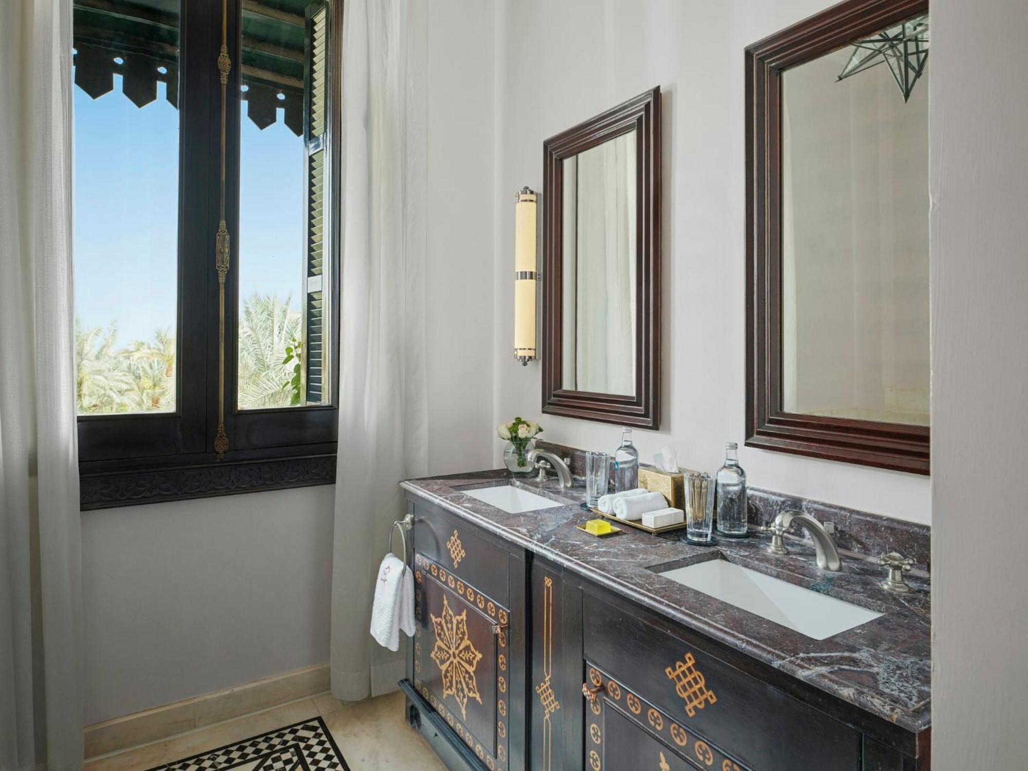 Palace Garden View Suite