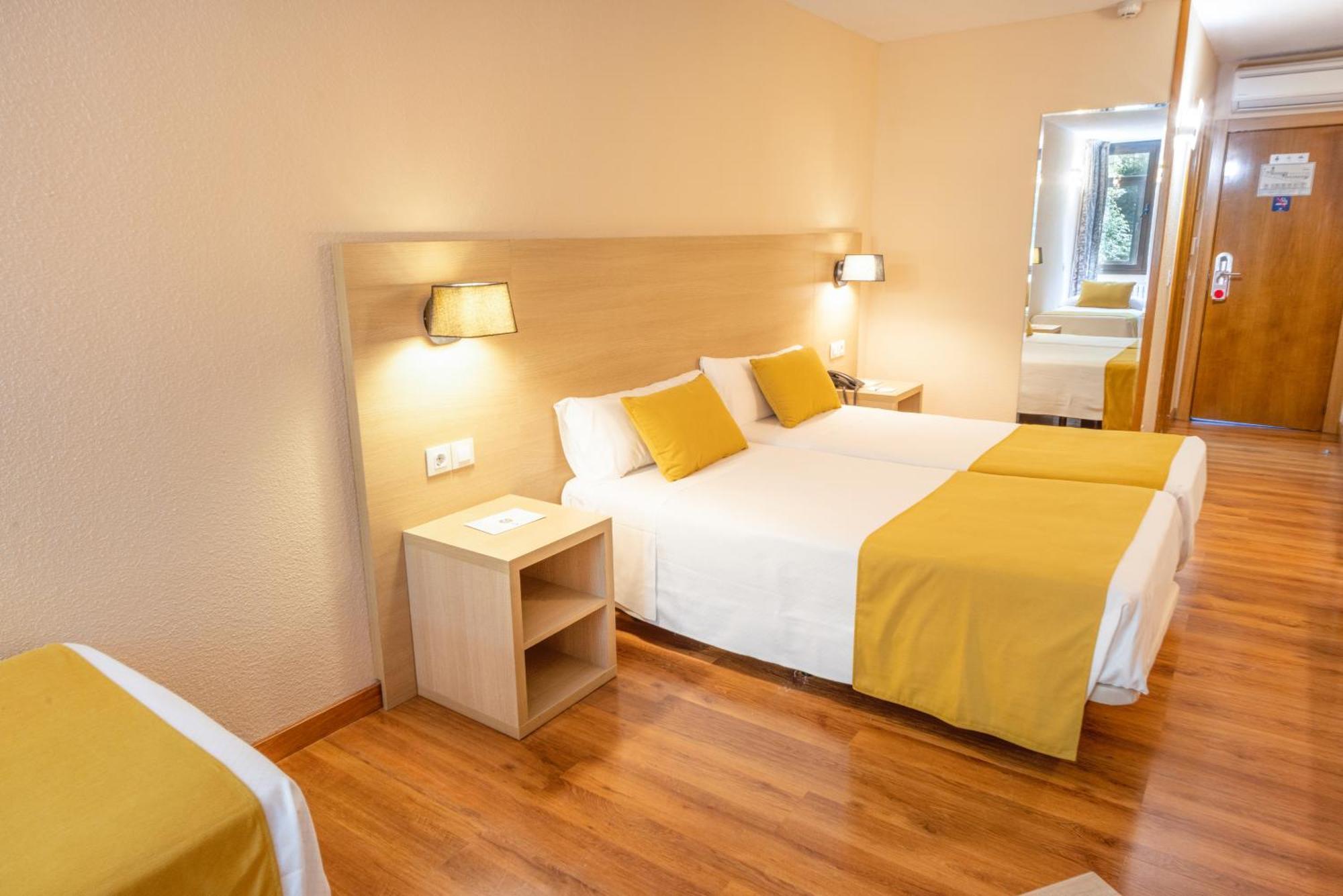 Triple Room Spa Access
