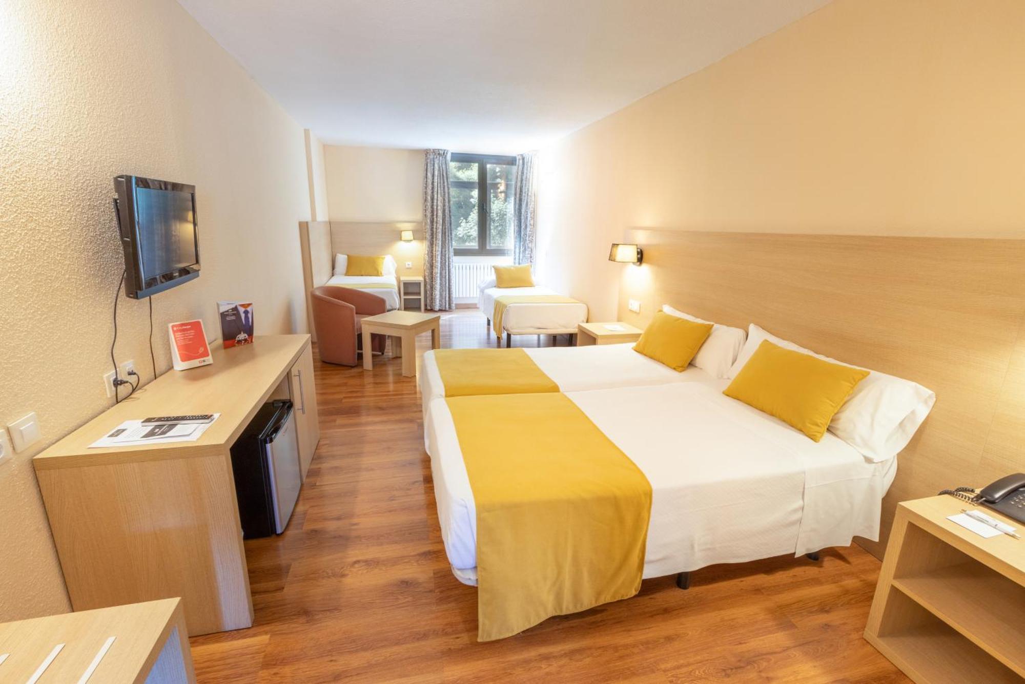Quadruple Room Spa Access