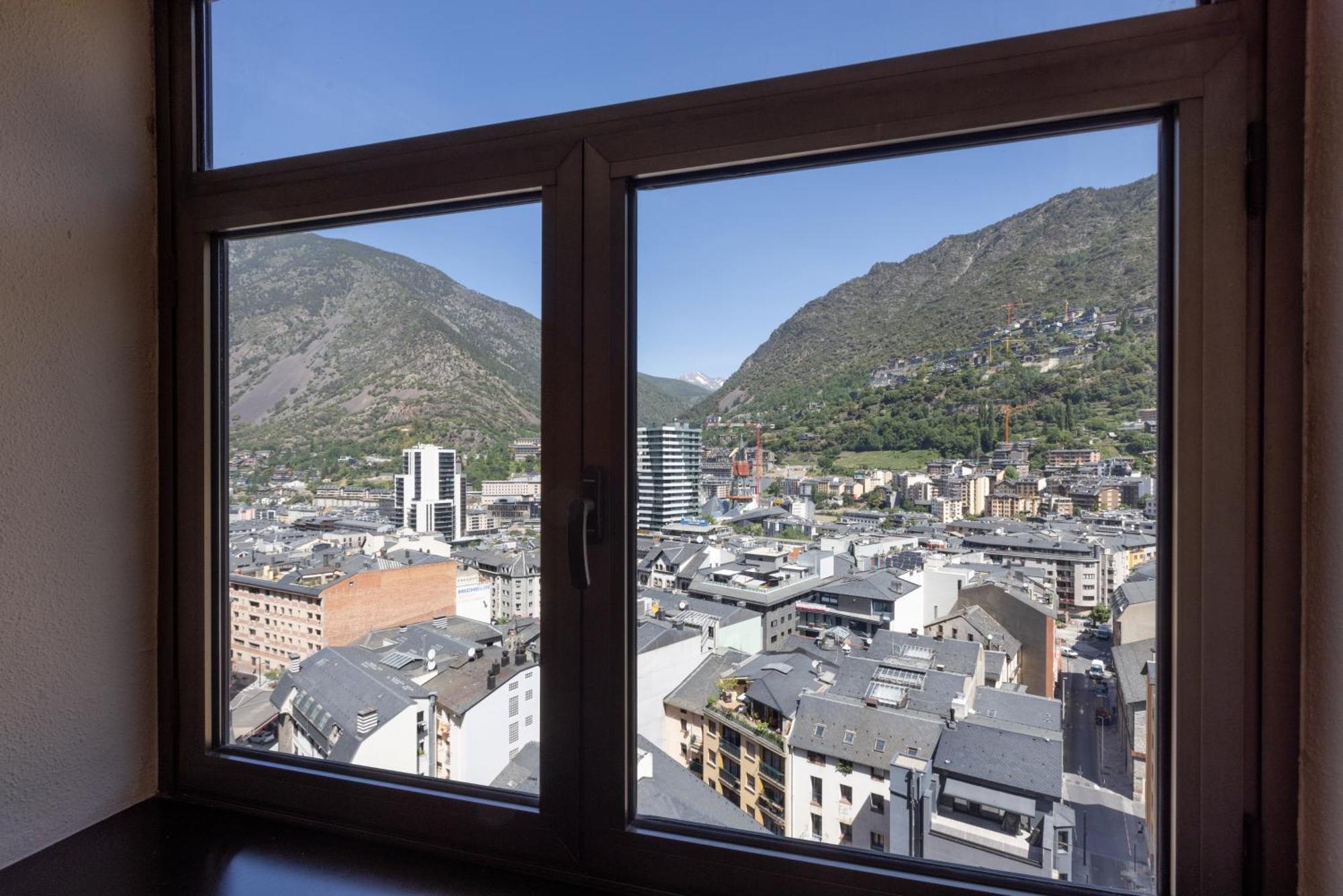 Double Room Mountain View Spa Access