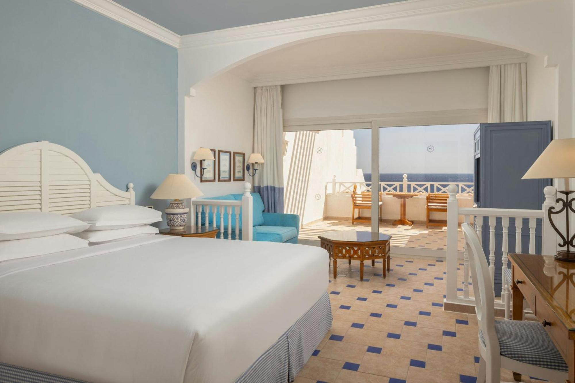 Kamer met Kingsize Bed, Balkon en Uitzicht op Zee
