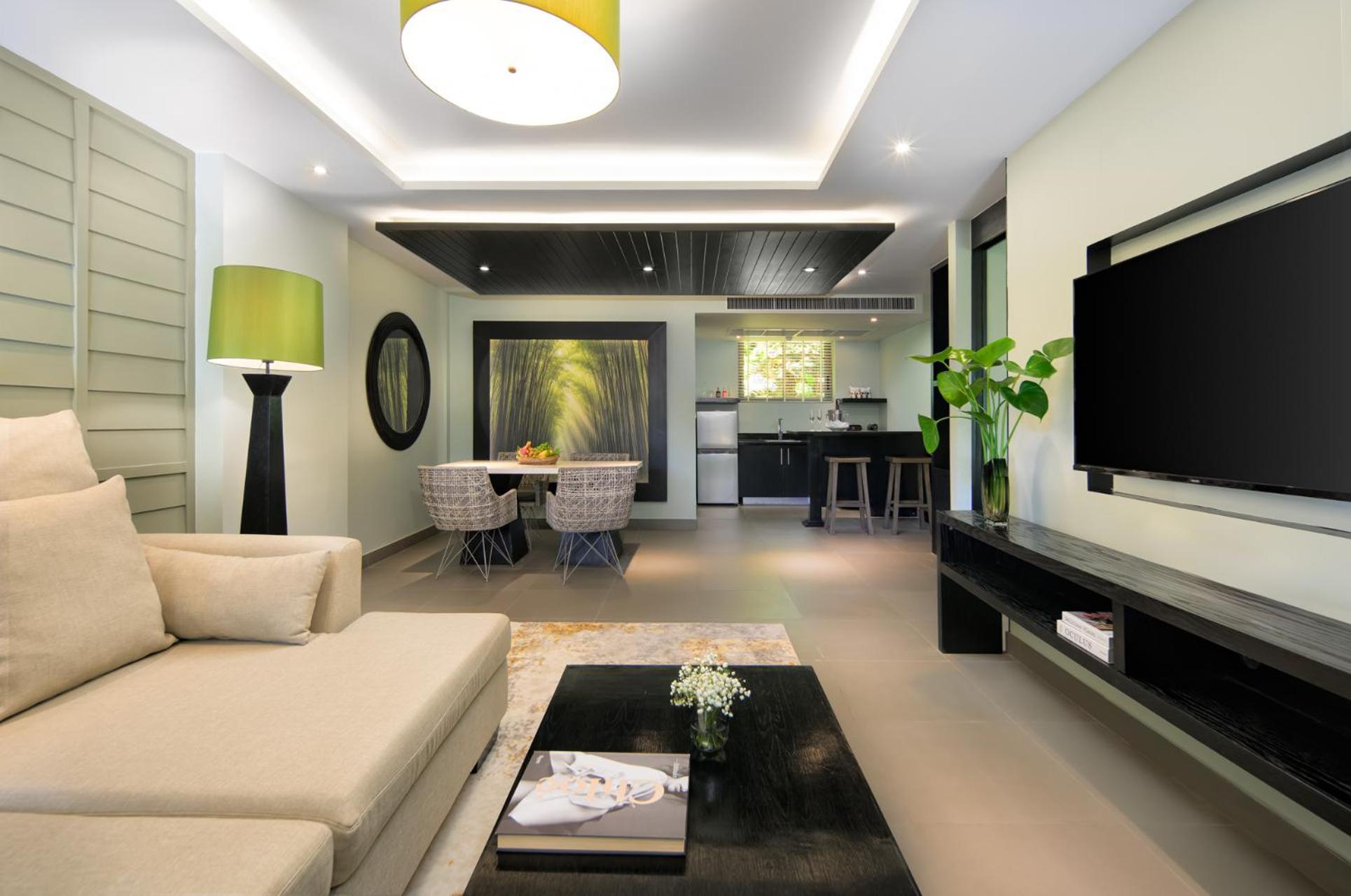 Whirlpool Garden Suite