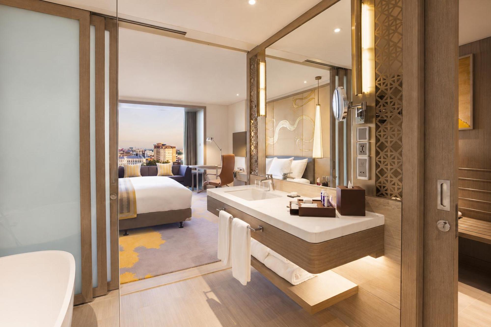 Standard King Room