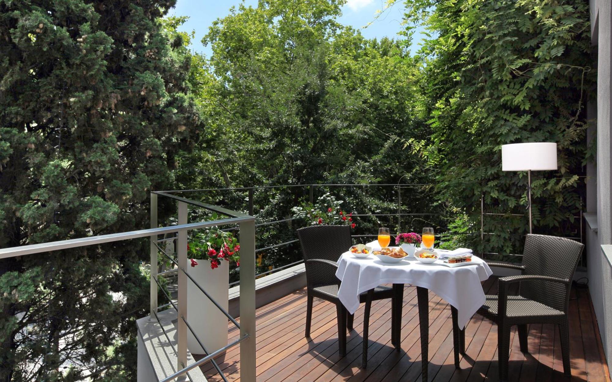 Penthouse Private Jacuzzi Terrace Spa Access