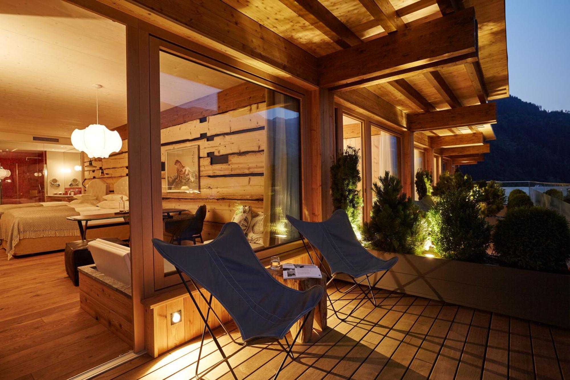 Loft Suite 8