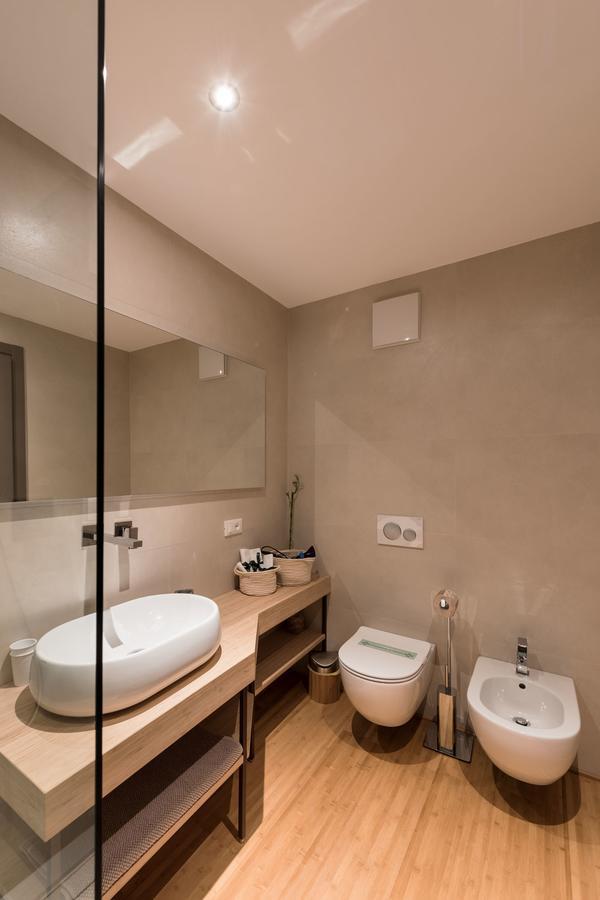 Kamer met Kingsize Bed en Bubbelbad in de Kamer