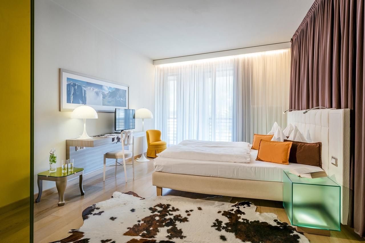 Luxe Suite