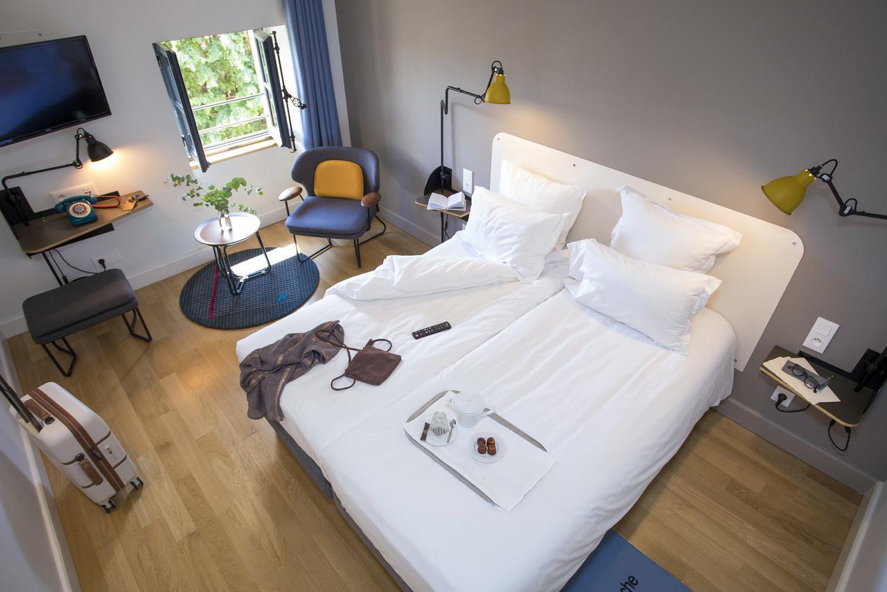 Cell room with Spa Access Included
