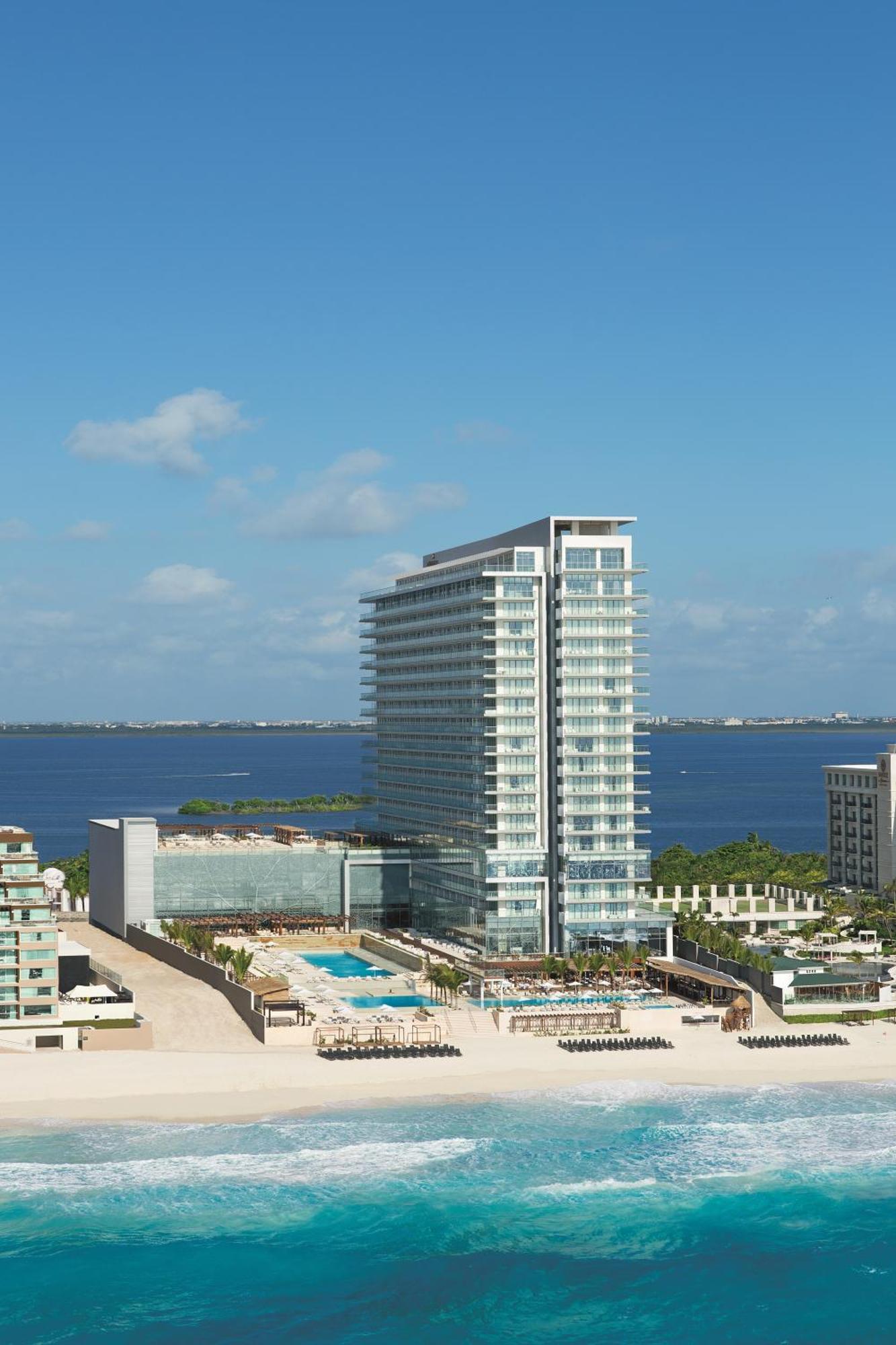Junior Suite Ocean View King,702071407:JPEG