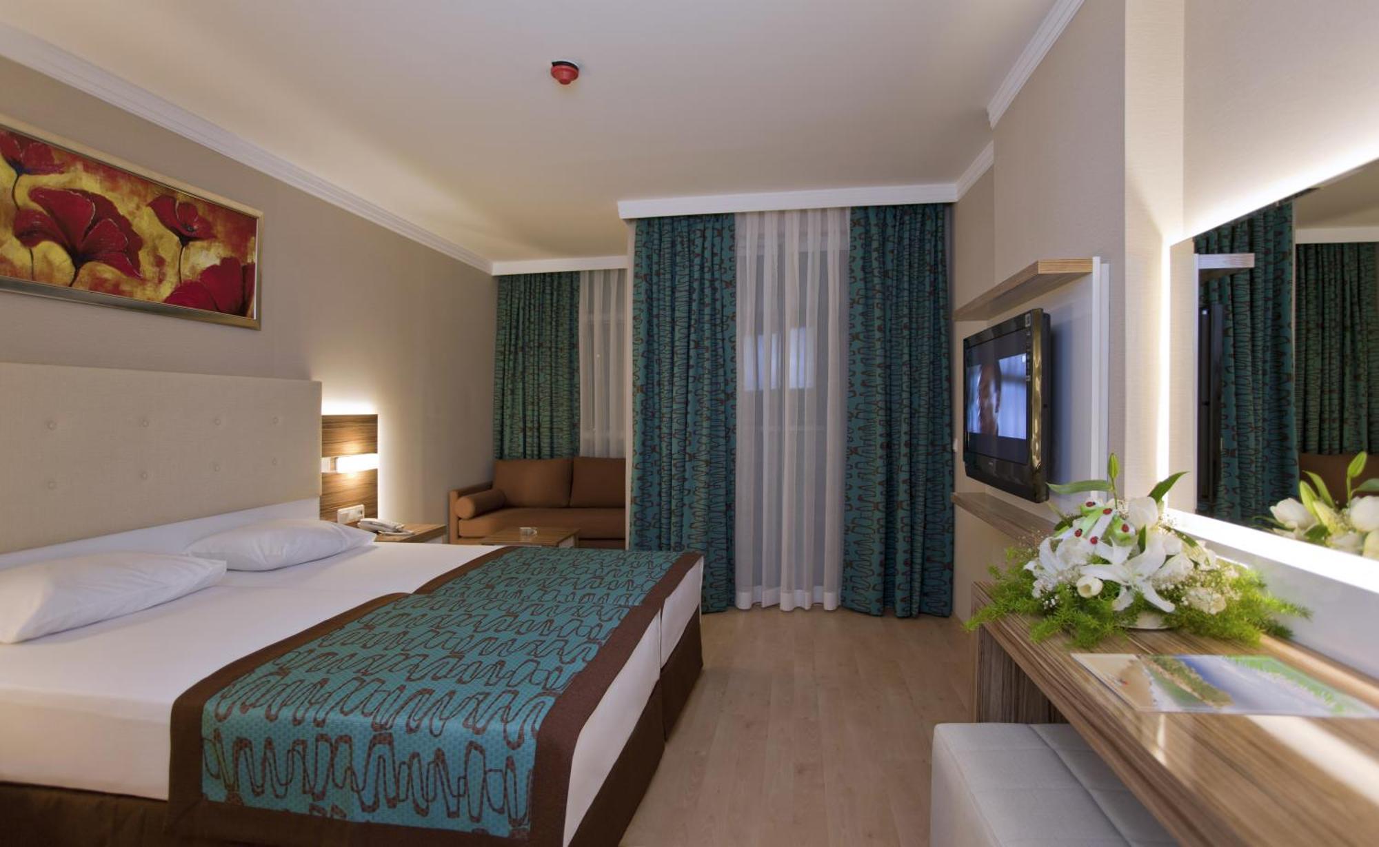 Standard Triple Room,681424272:JPEG
