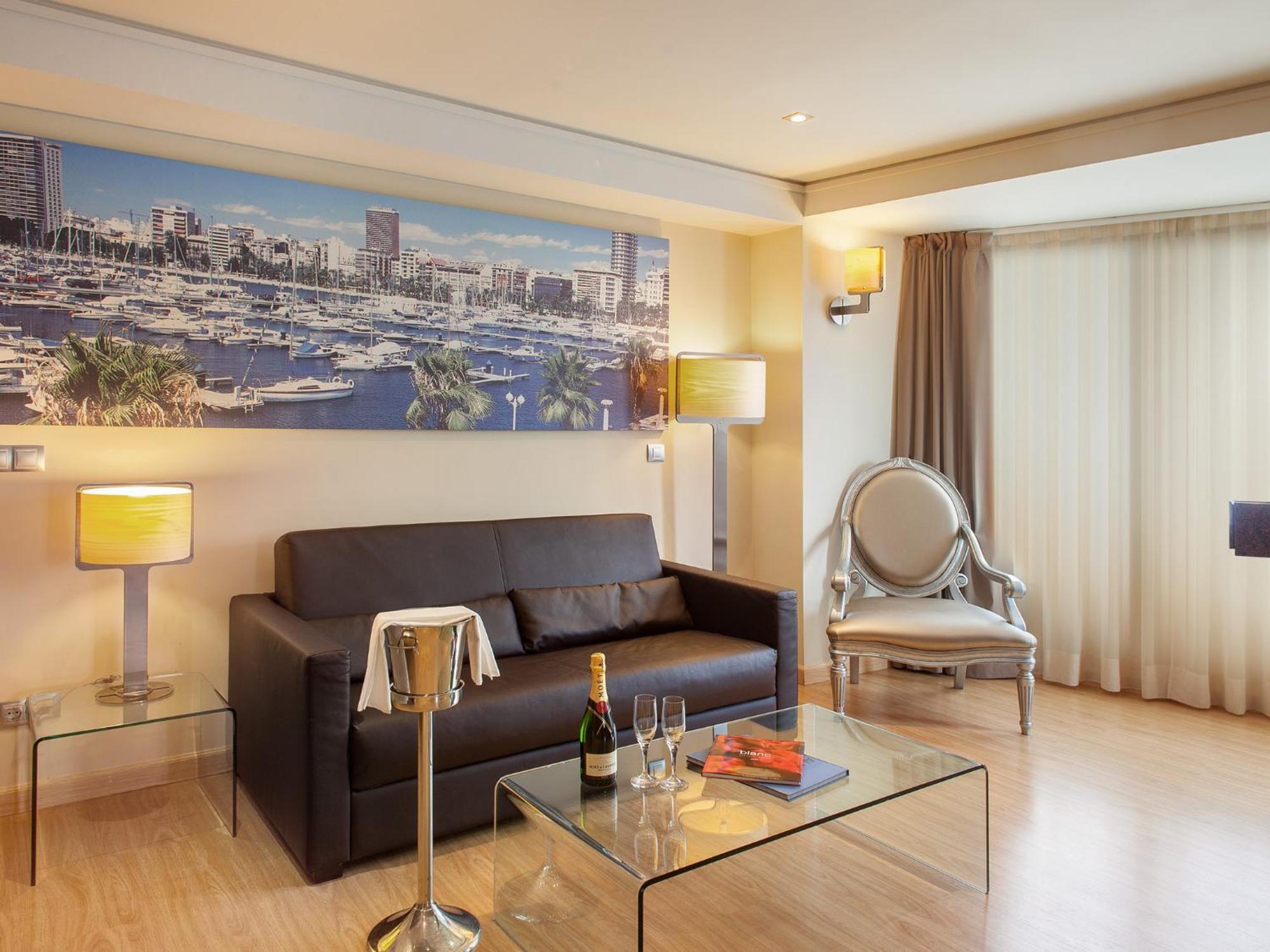 Suite Junior de Luxe avec Vue sur Mer (2 adultes)