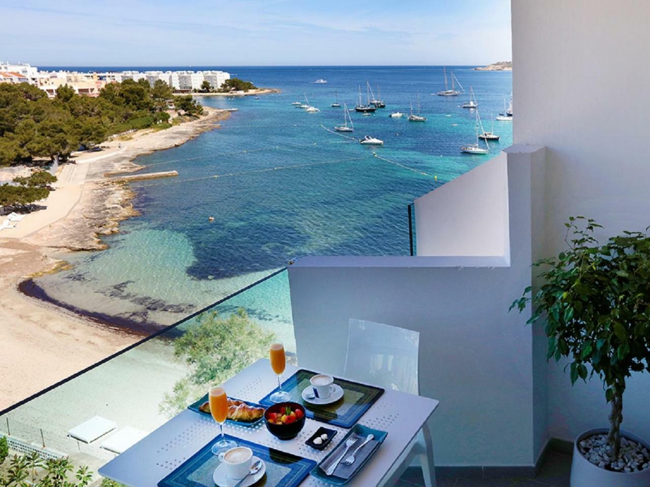 Apartment Partial Sea View
