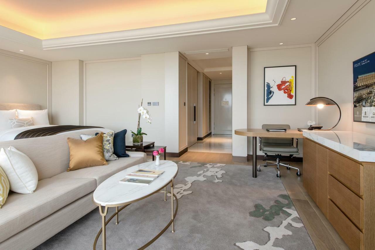 Grand Premier Deluxe Twin (Cimer & Wonderbox included),806727912:JPEG