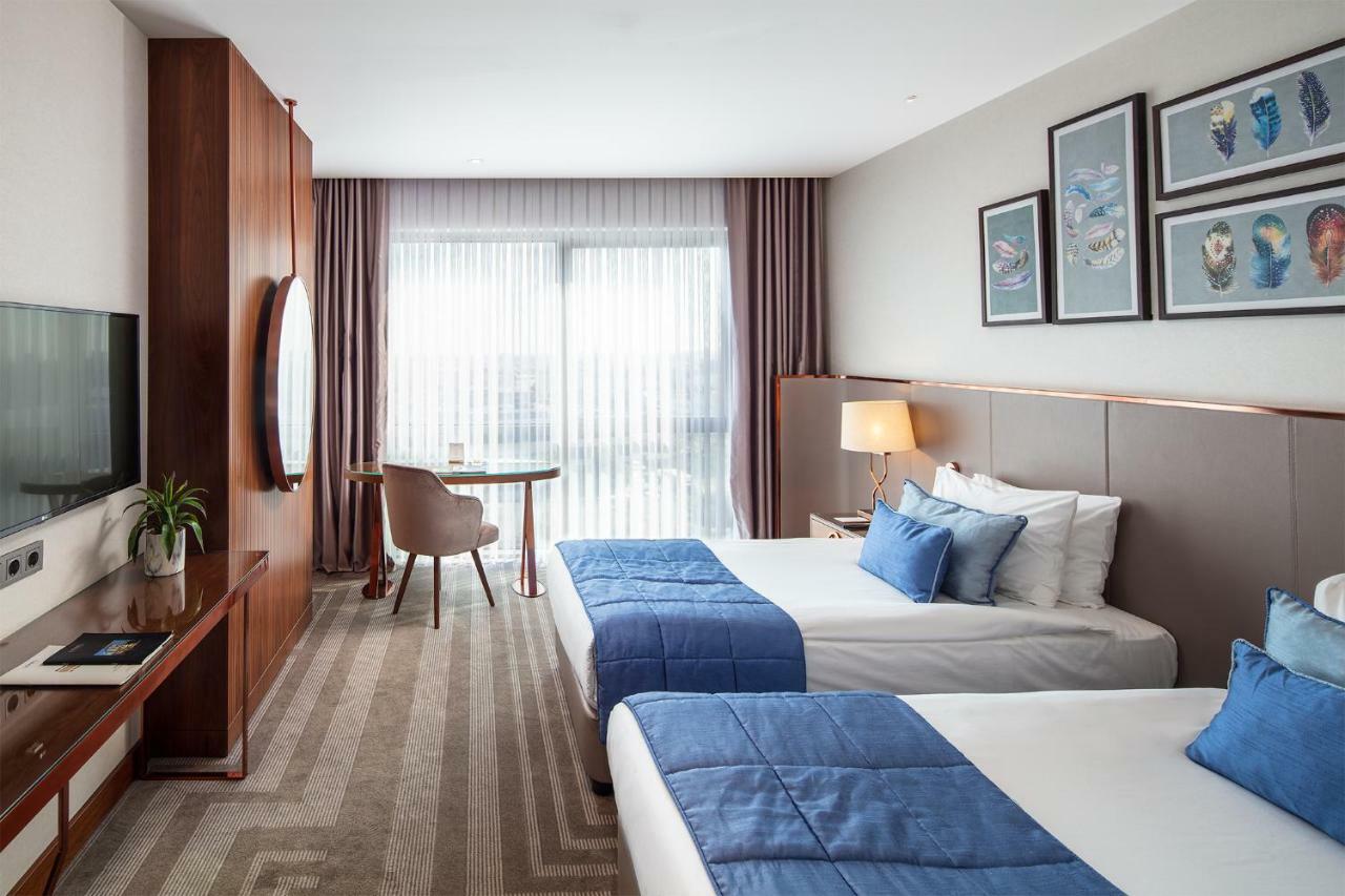 Quarto Superior com Cama de Casal ou 2 de Solteiro