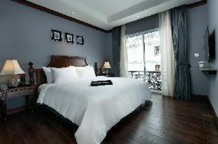 Terrace Suite with City View